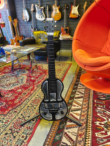 Premiervox Spanish Solid Body Electric Guitar Made by Rickenbacker 1937-1938