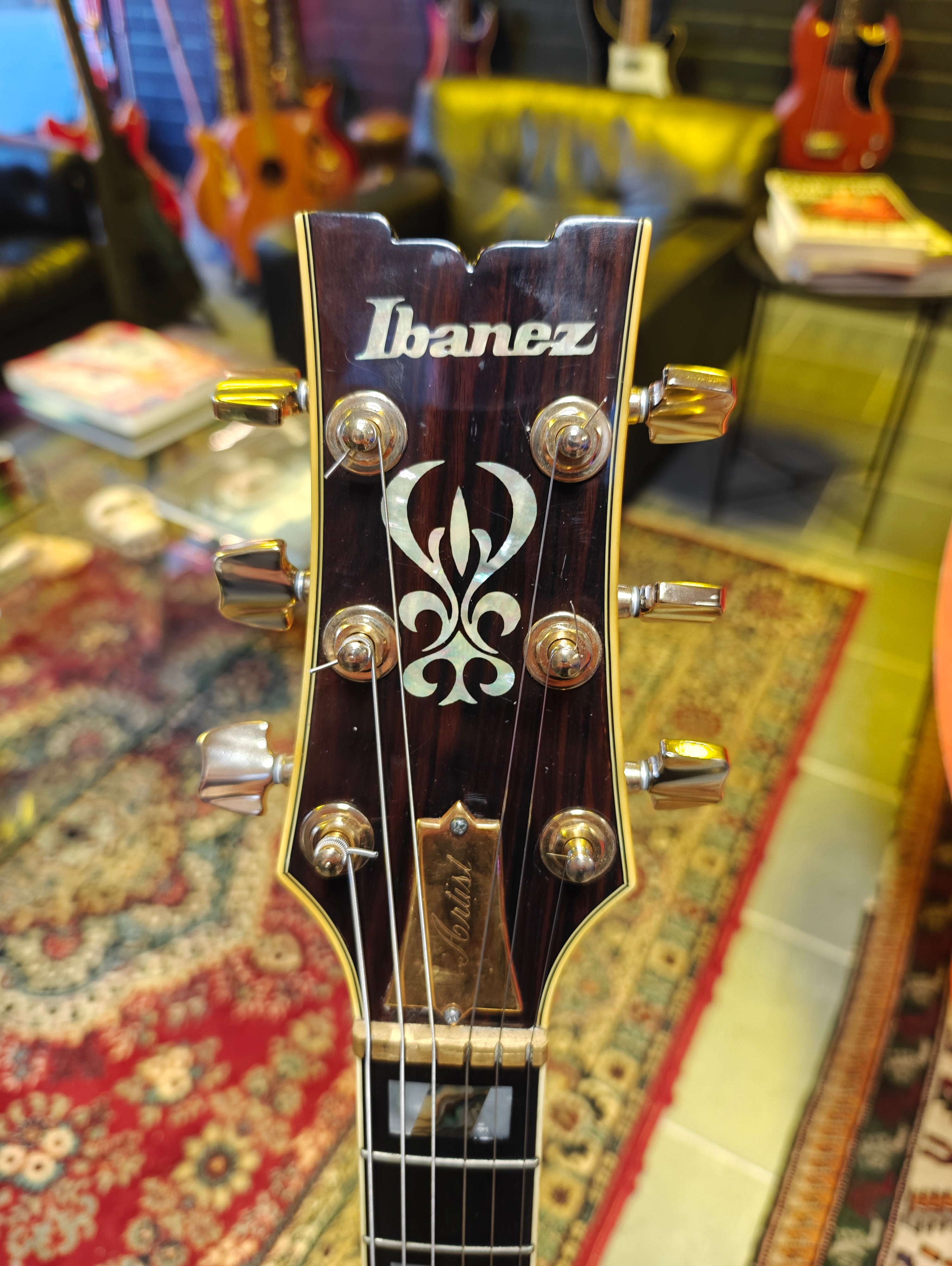 Ibanez AR-305 Artist 1980s