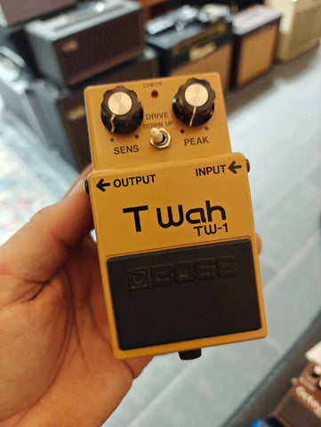 Boss TW-1 T Wah Touch Wah Pedal