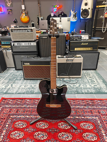 Godin A6 Ultra