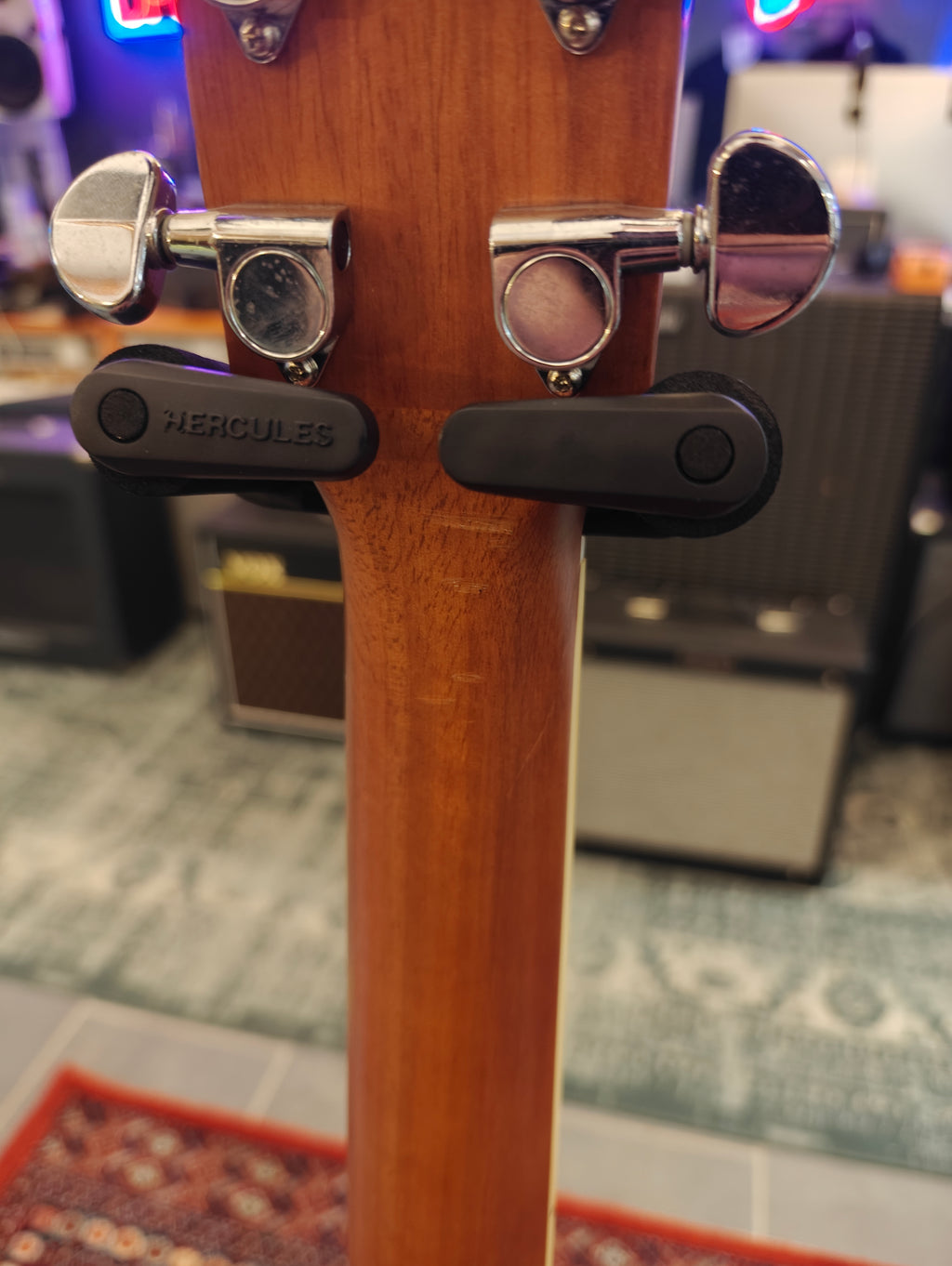 Yamaha FG720S