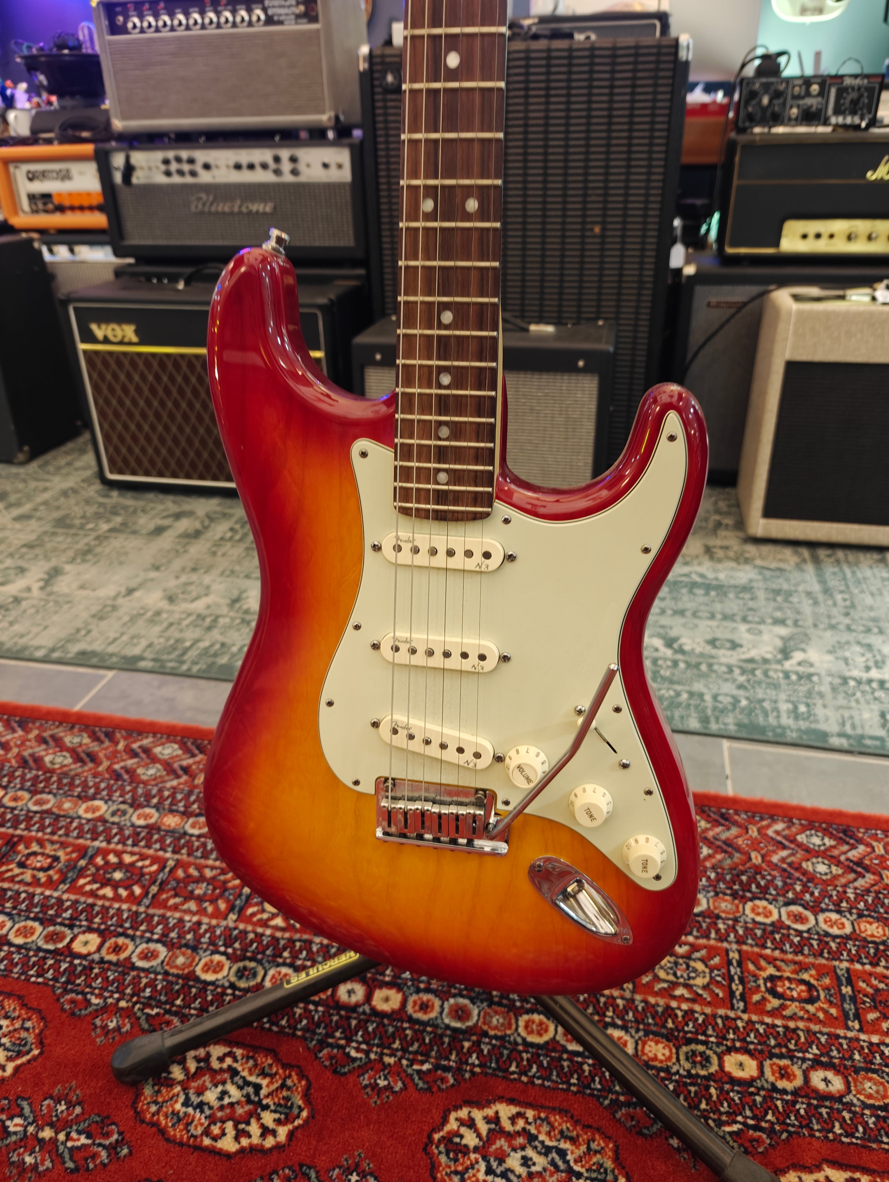 Fender American Deluxe Ash Stratocaster 2012