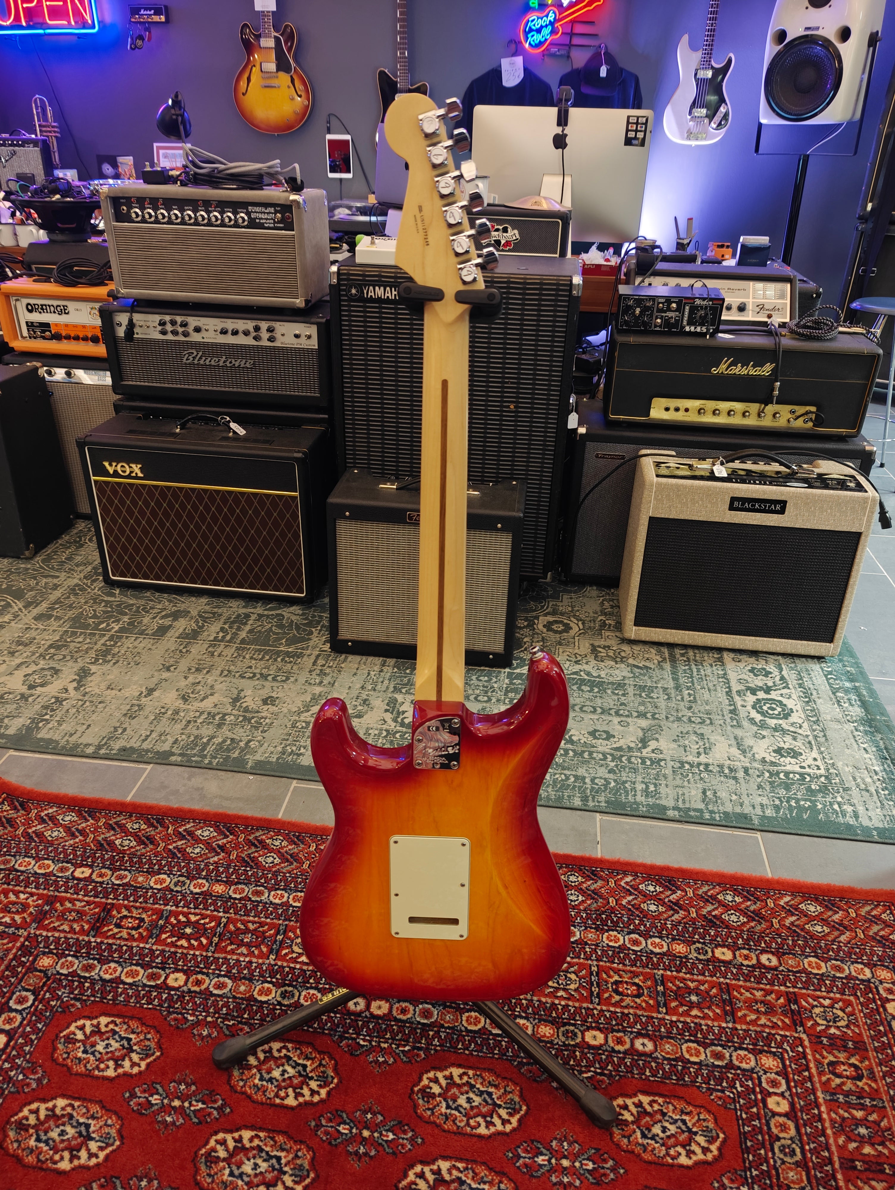 Fender American Deluxe Ash Stratocaster 2012