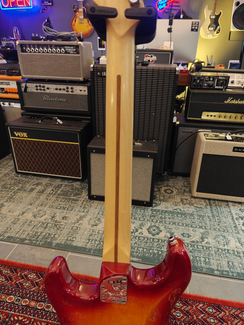 Fender American Deluxe Ash Stratocaster 2012