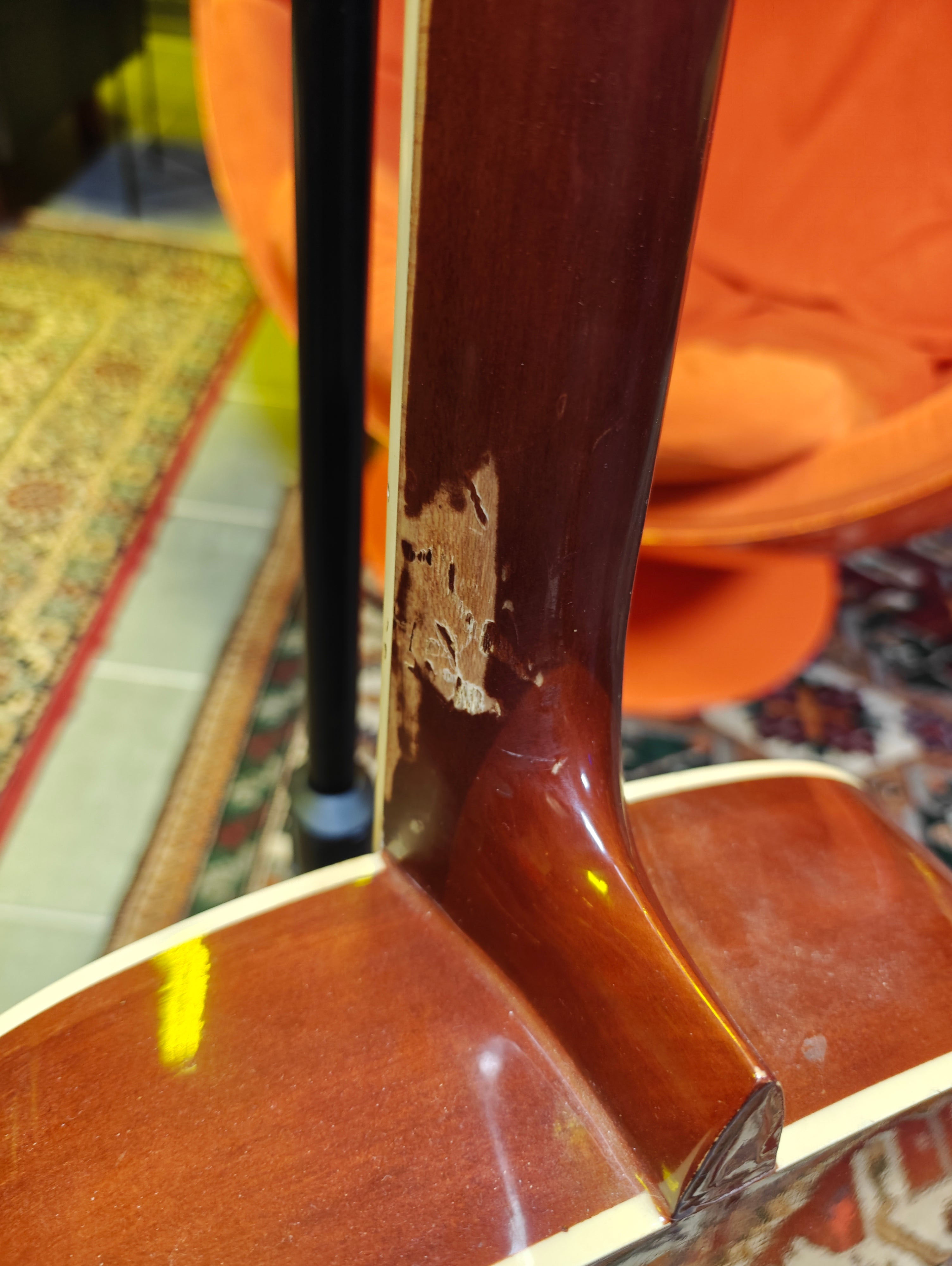 Regal RD-40 Rund hals akustisk resonatorgitarr