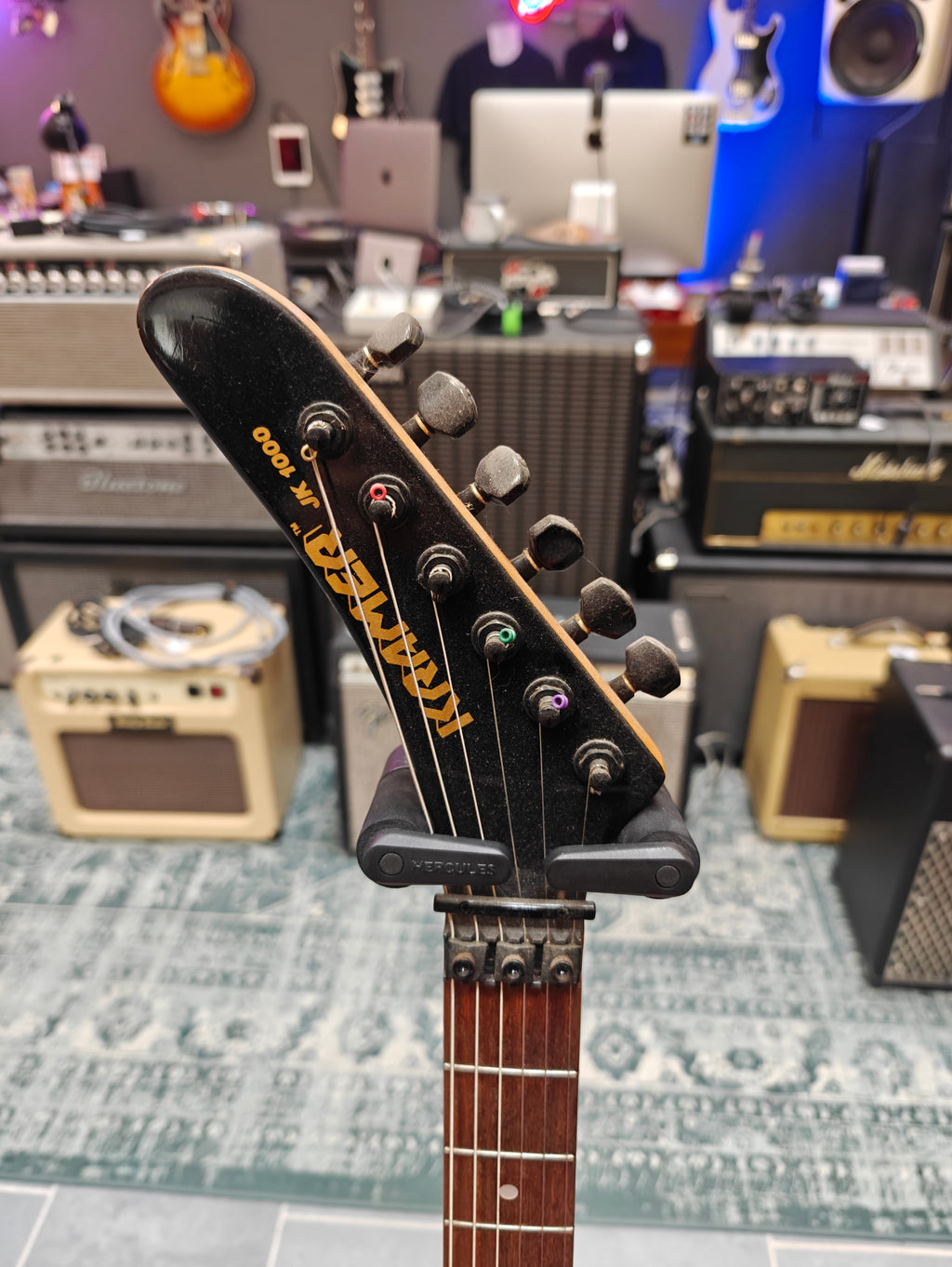 Kramer Reverse Clock Kramer JK-1000 1985 Reverse Headstock – Tonefest Guitar Gallery