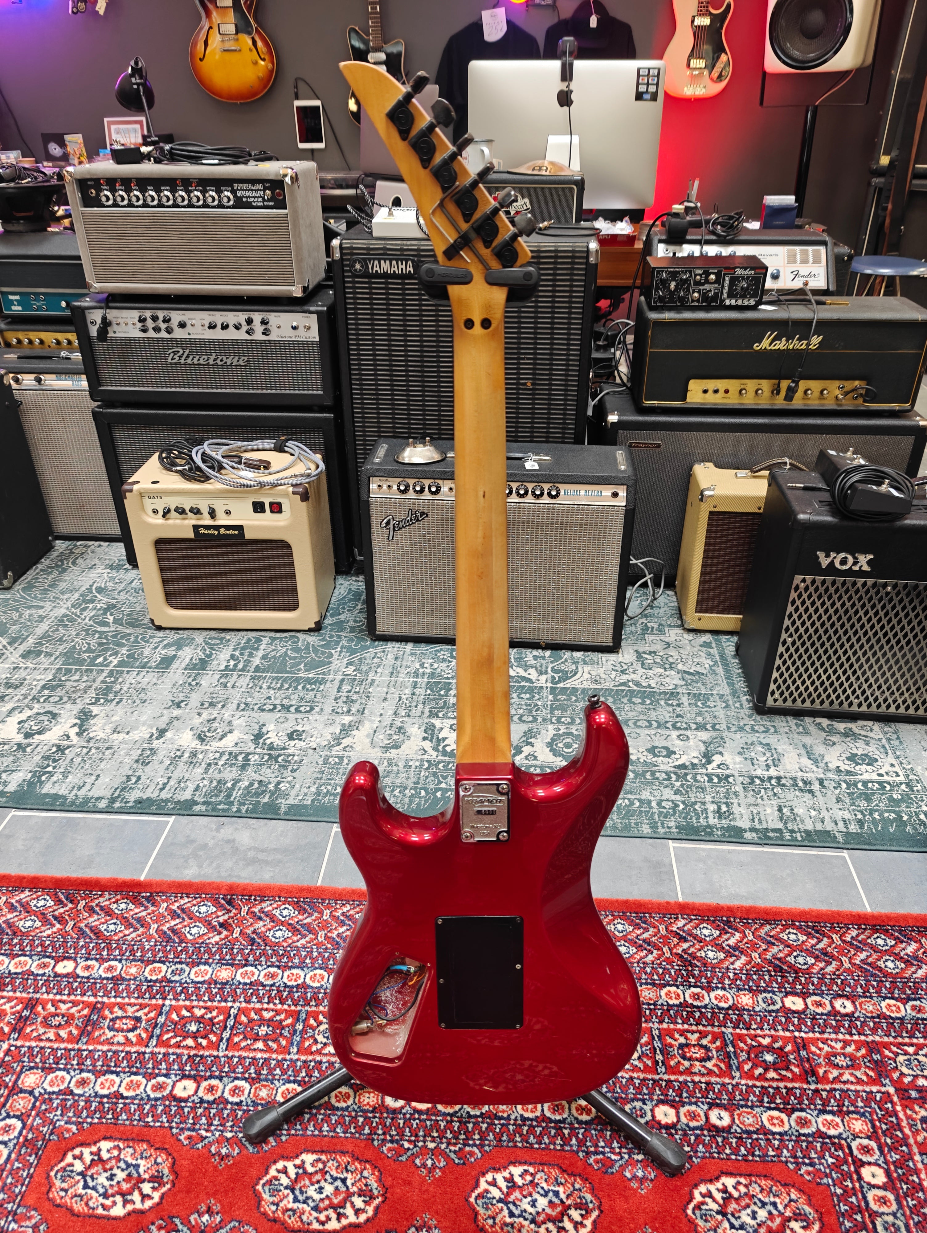 Kramer Baretta American Series Candy Apple Red S:N E6098 1986