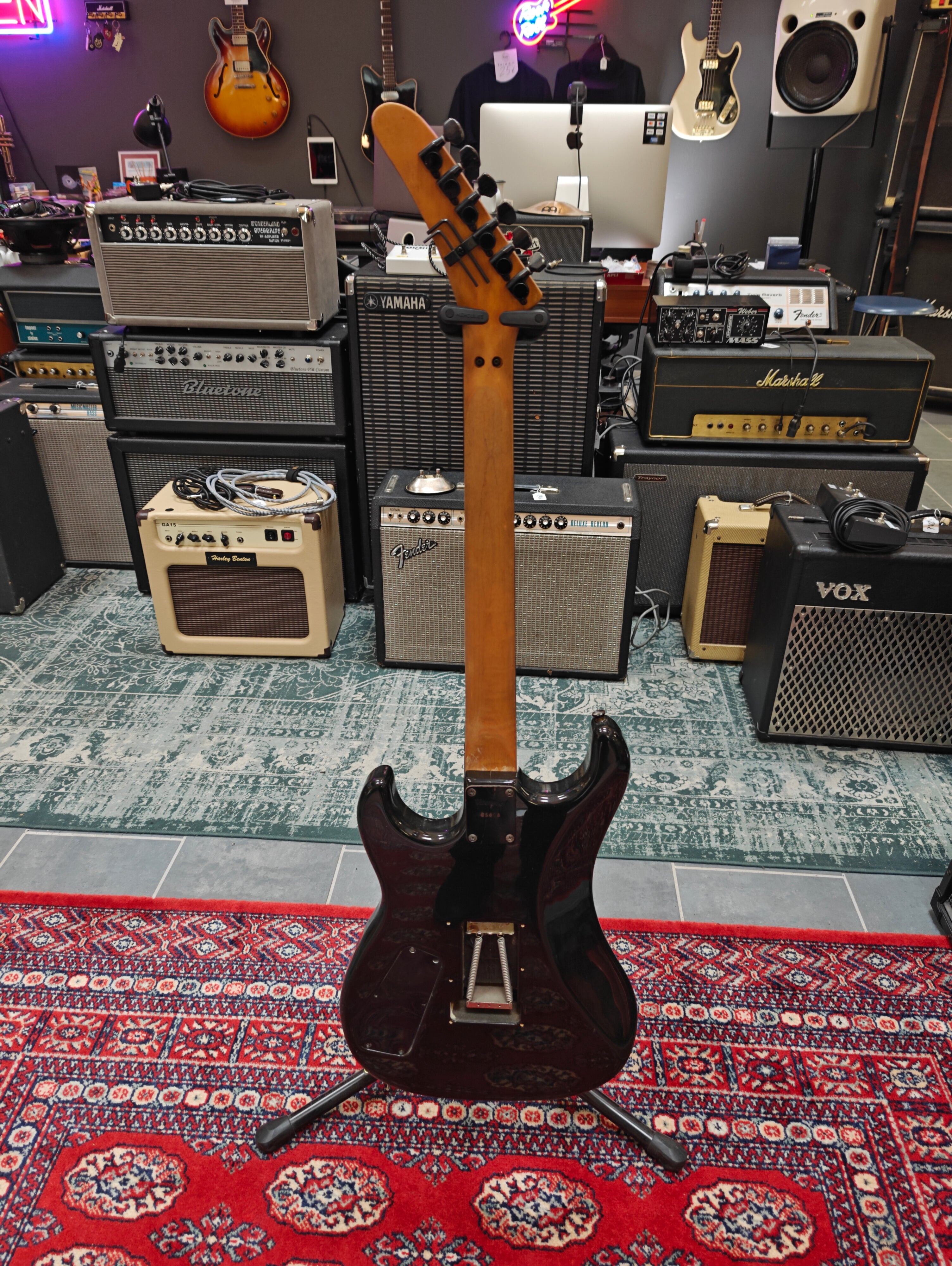Kramer Baretta Black S:N C5698 1984