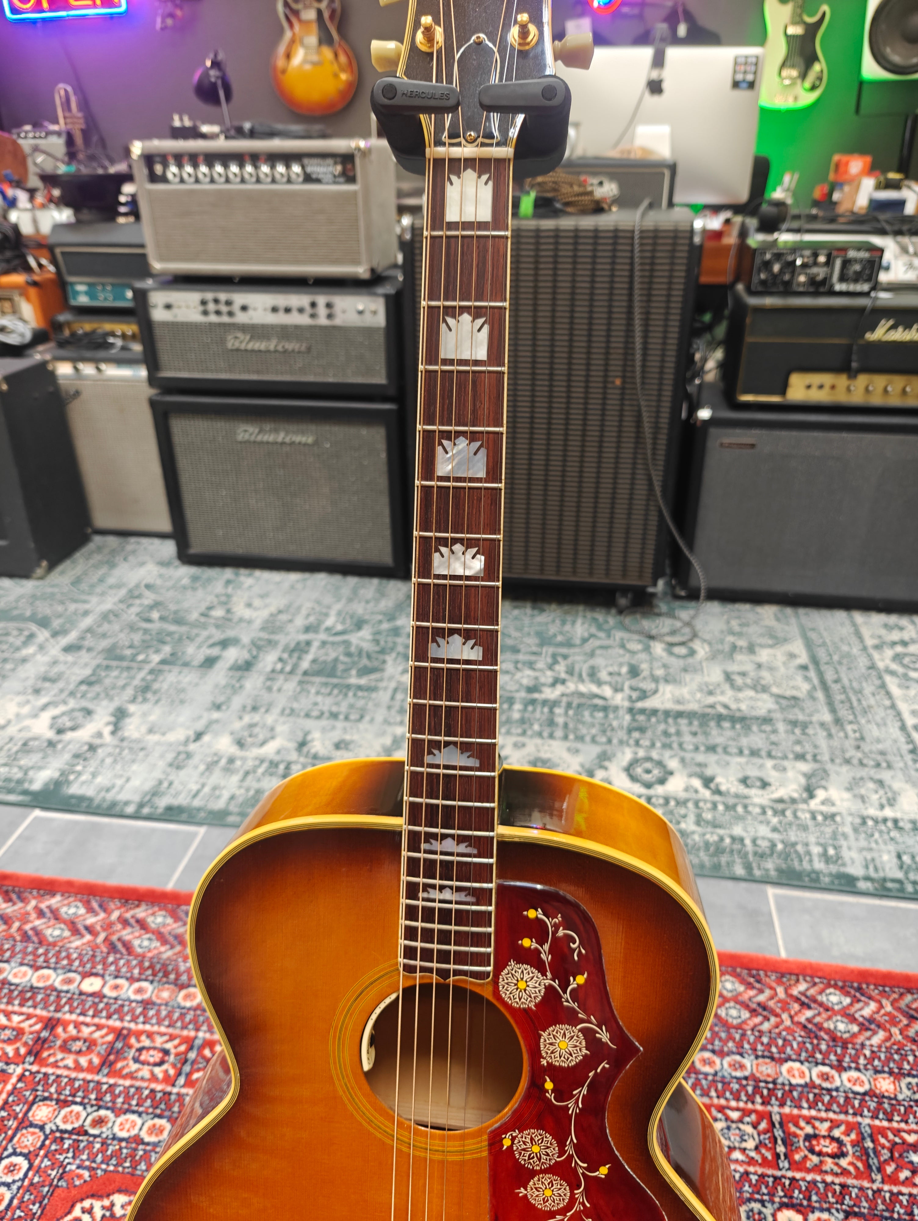 Gibson J-200 1987