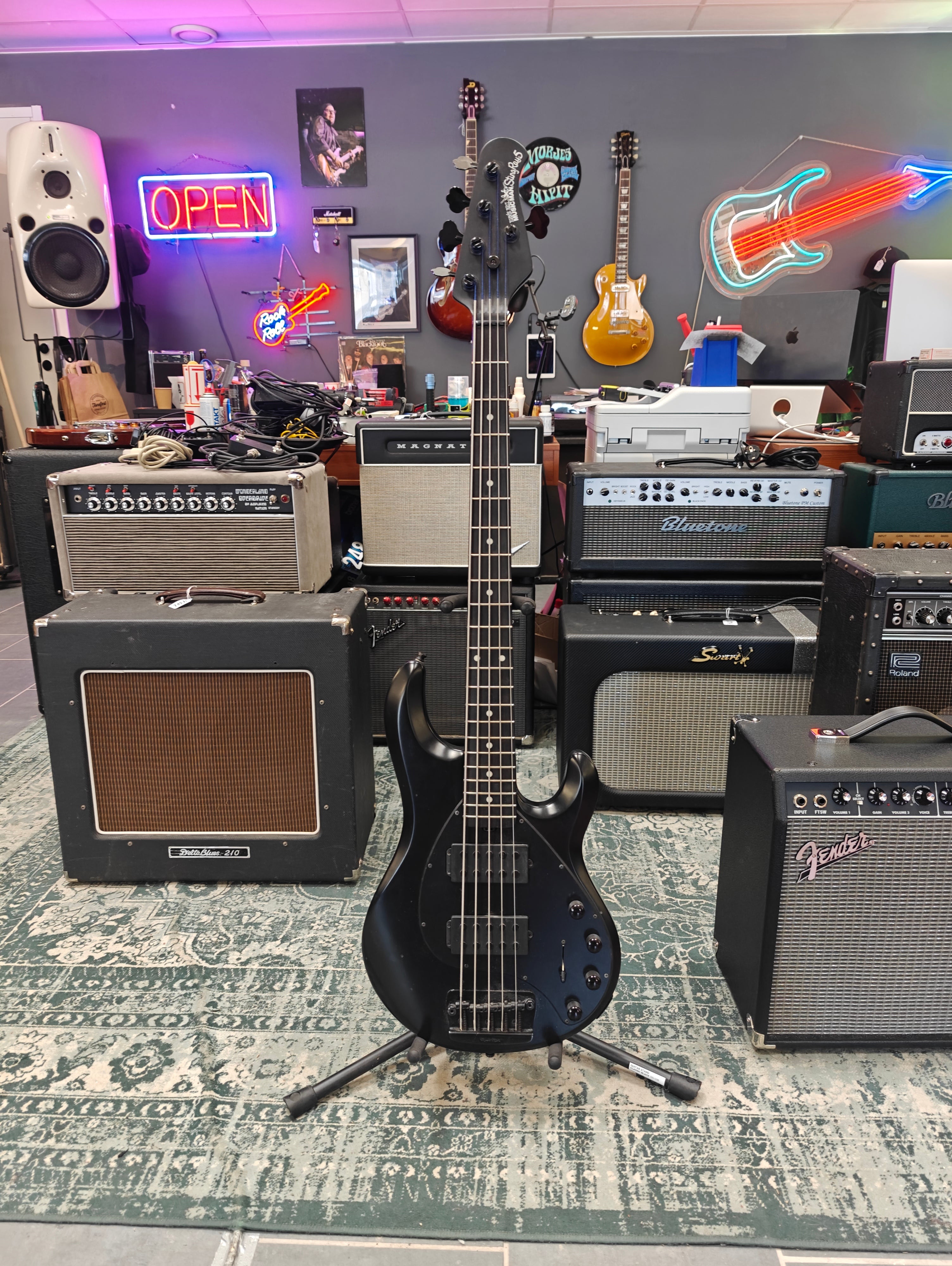 Music Man Stingray 5 HH 2010