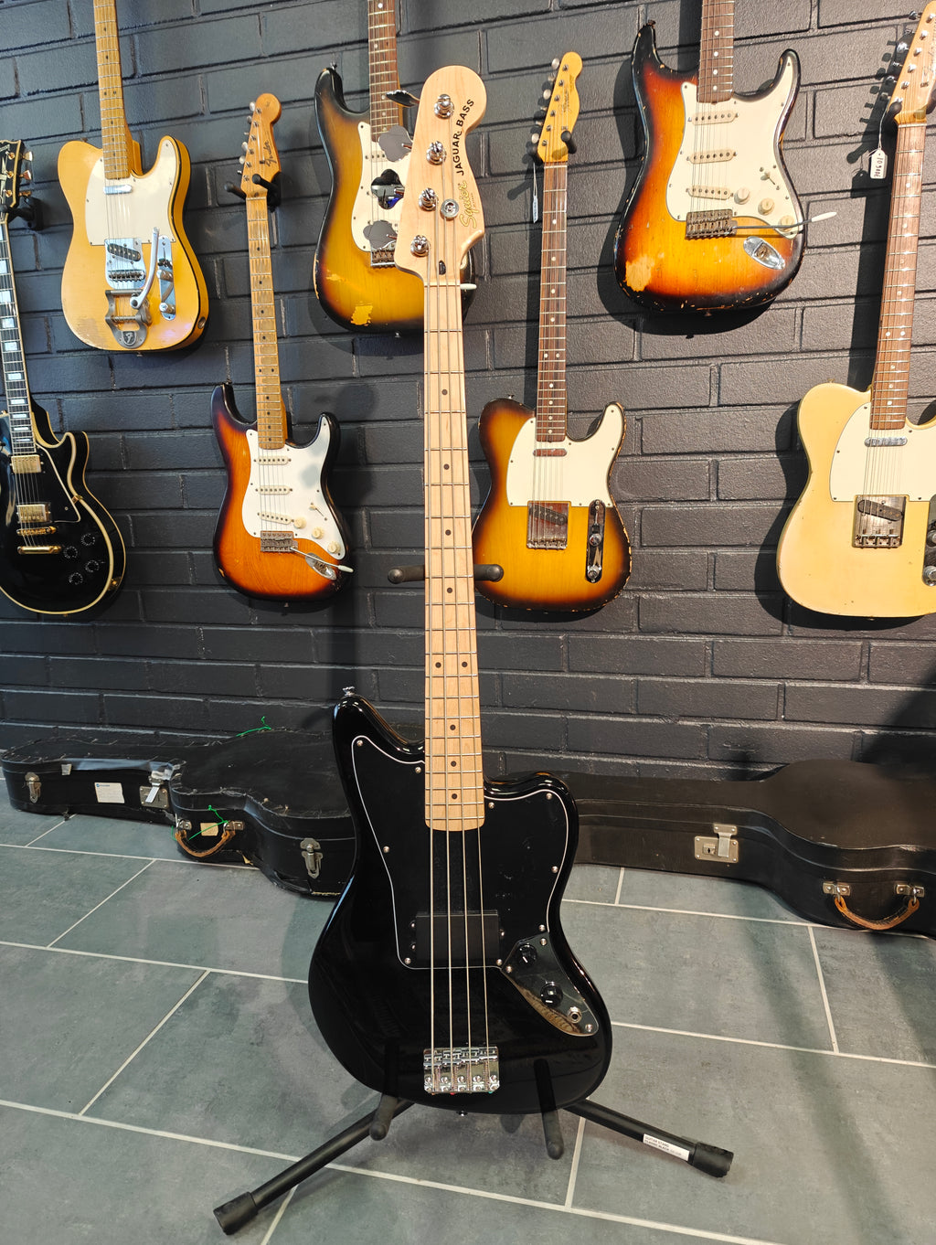 Squier Affinity Jaguar Bass