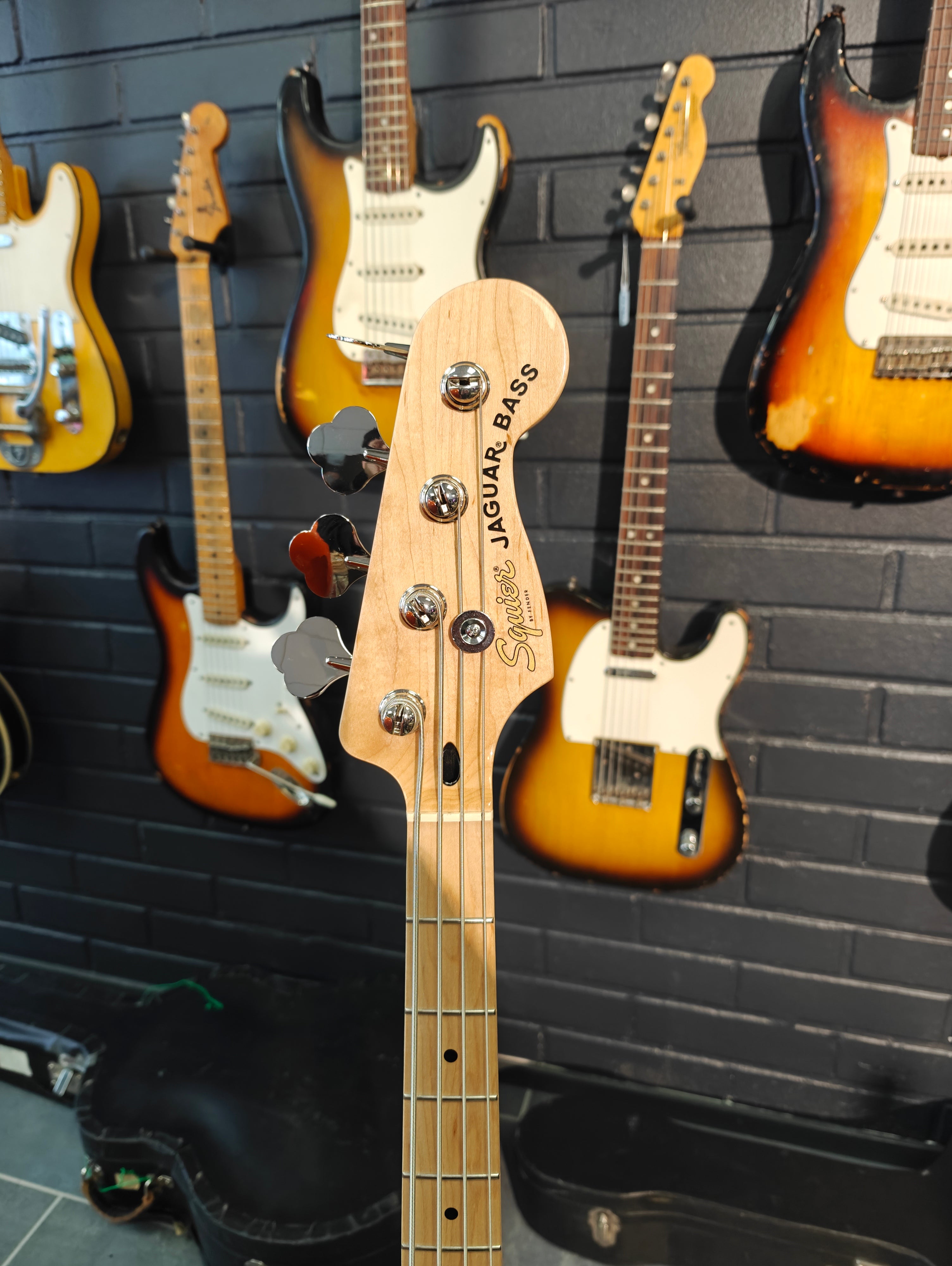 Squier Affinity Jaguar Bass