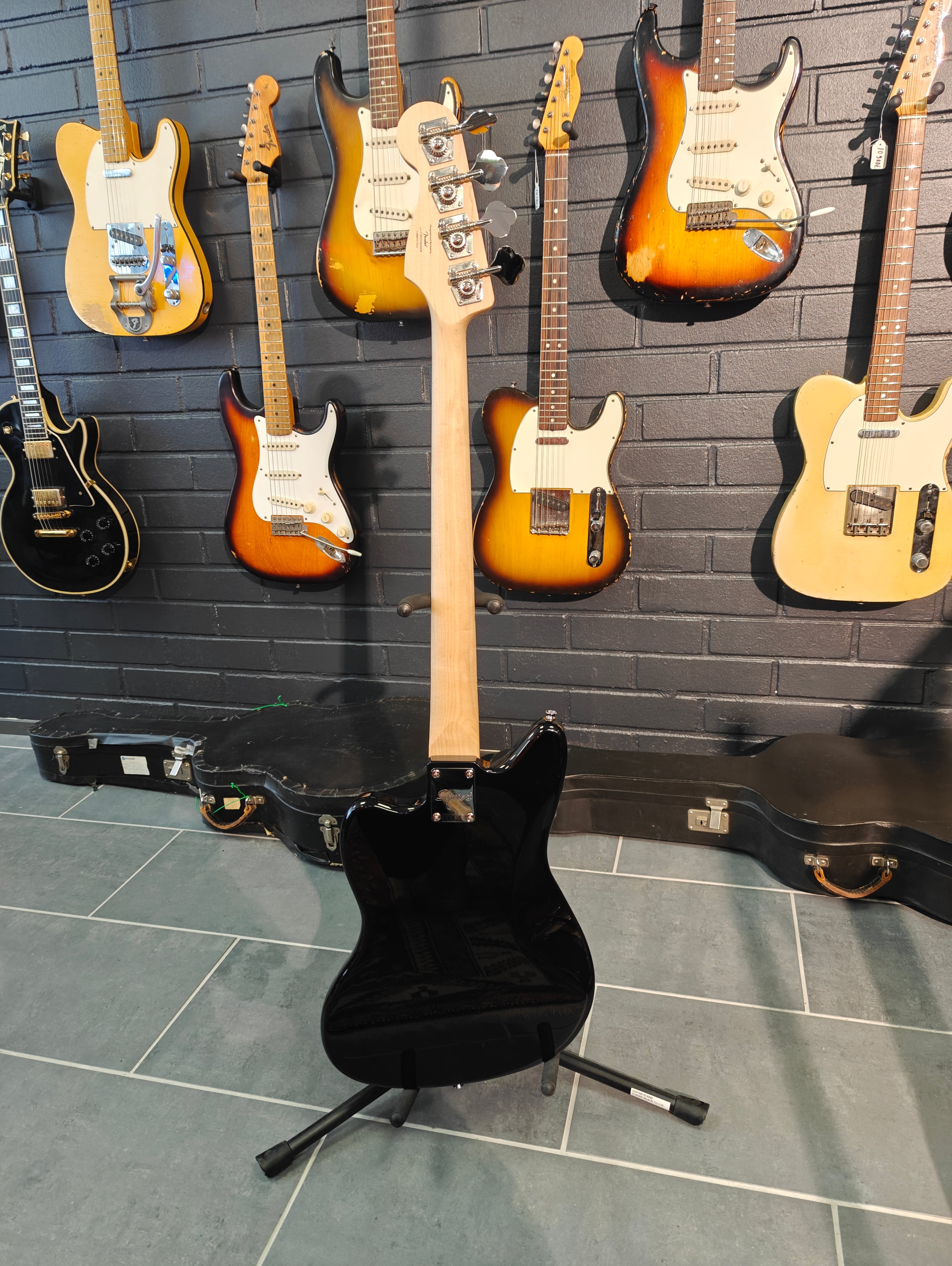 Squier Affinity Jaguar Bass