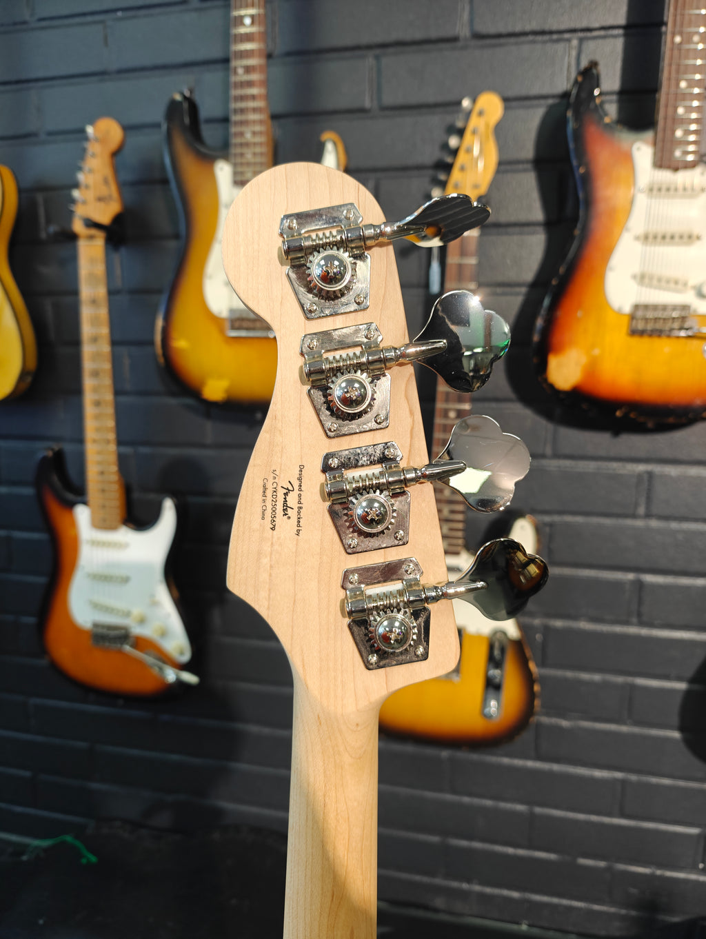 Squier Affinity Jaguar Bass
