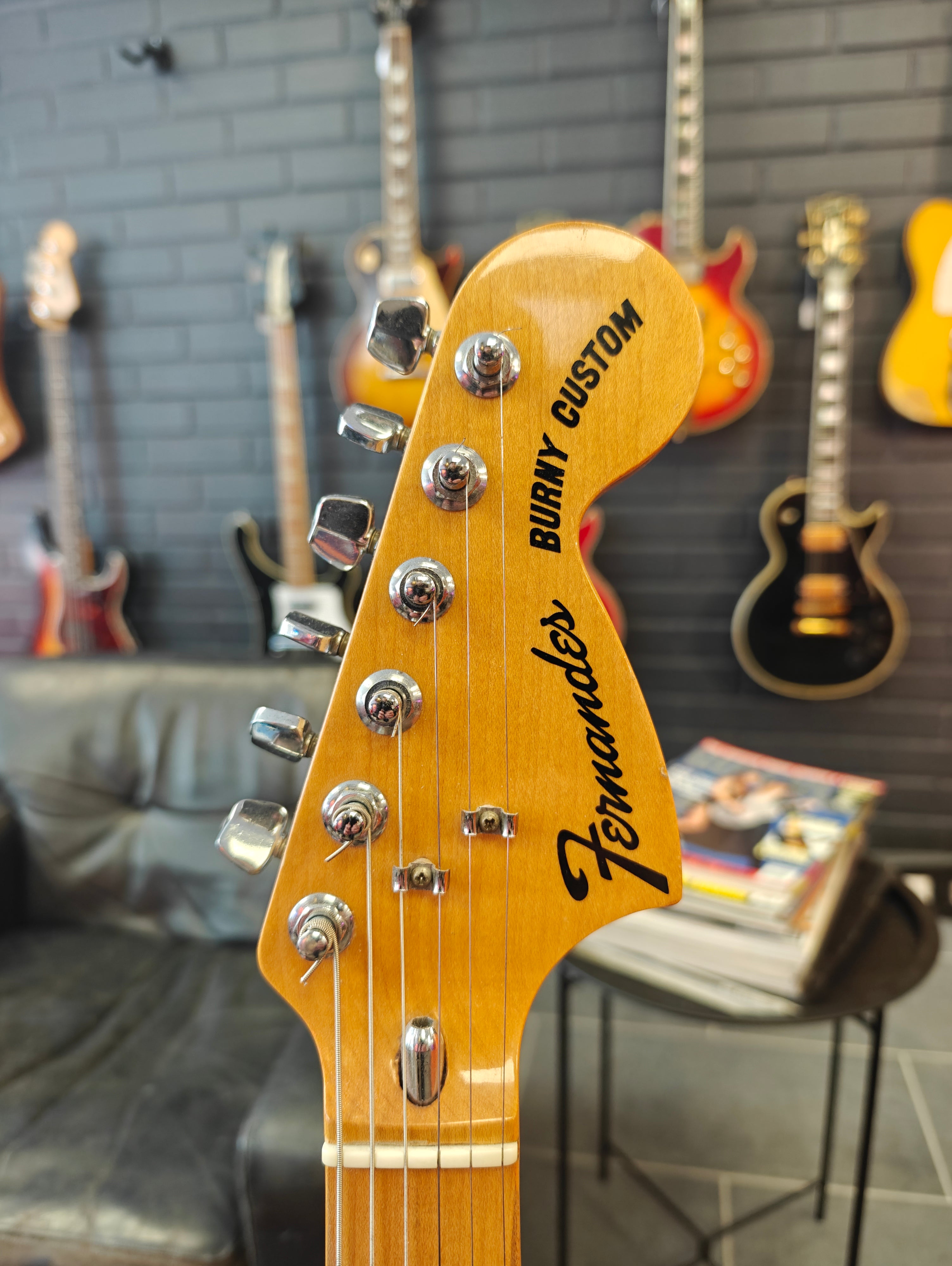 Fernandes FST-70 Burny Custom '76 Strat – Tonefest Guitar Gallery