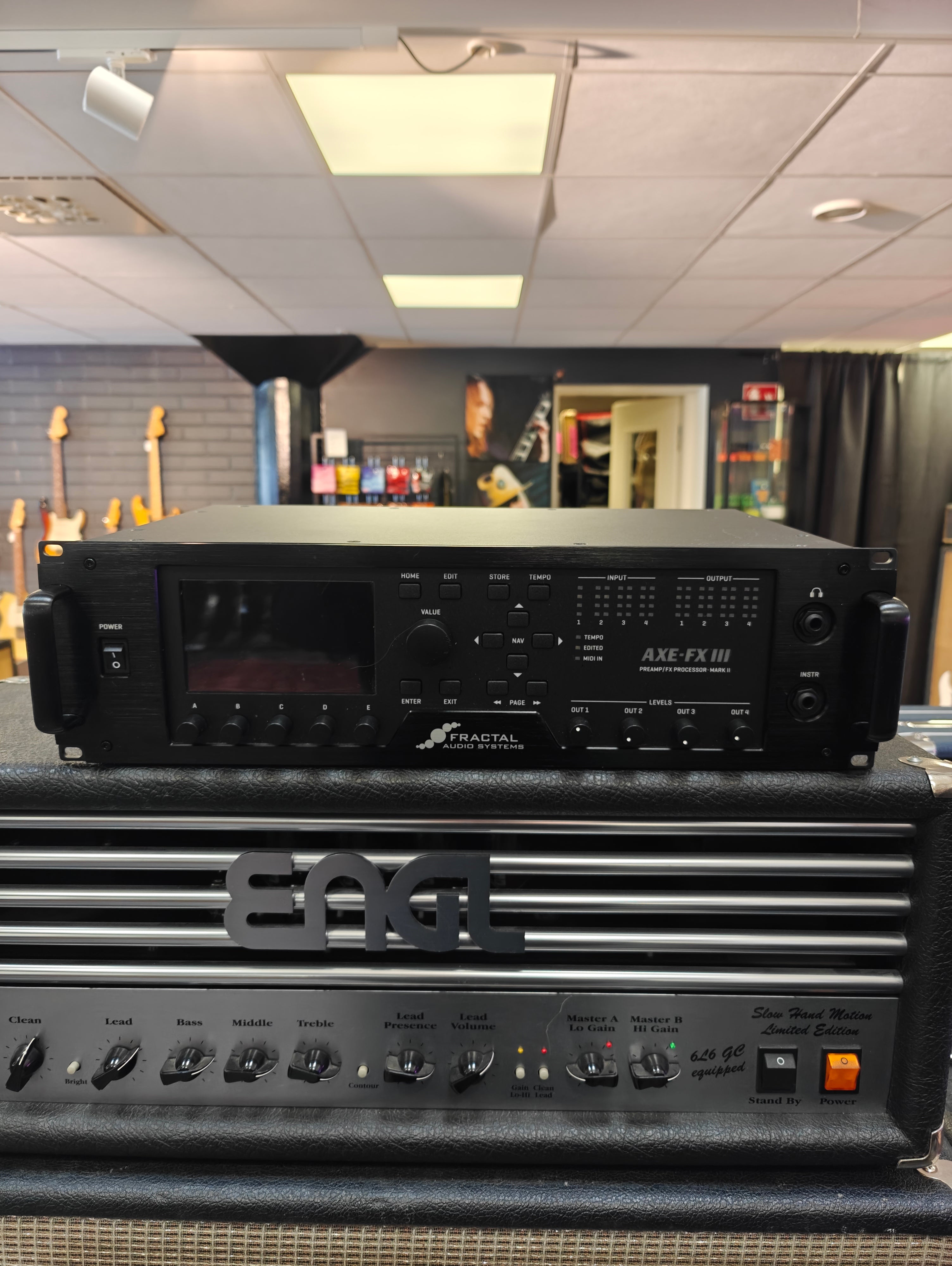 Fractal Axe FXIII Mark II Turbo