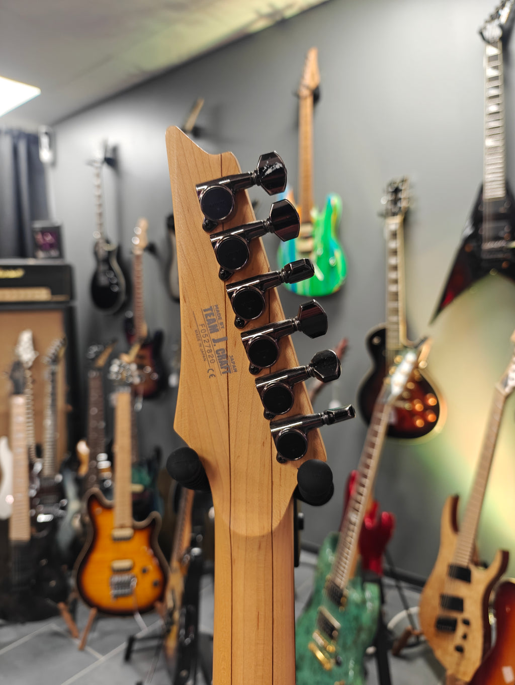 Ibanez RG1570 Prestige Team J. Craft Cosmic Blue