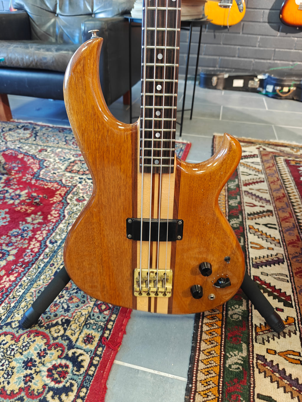 Aria Pro II SB-1000 1980