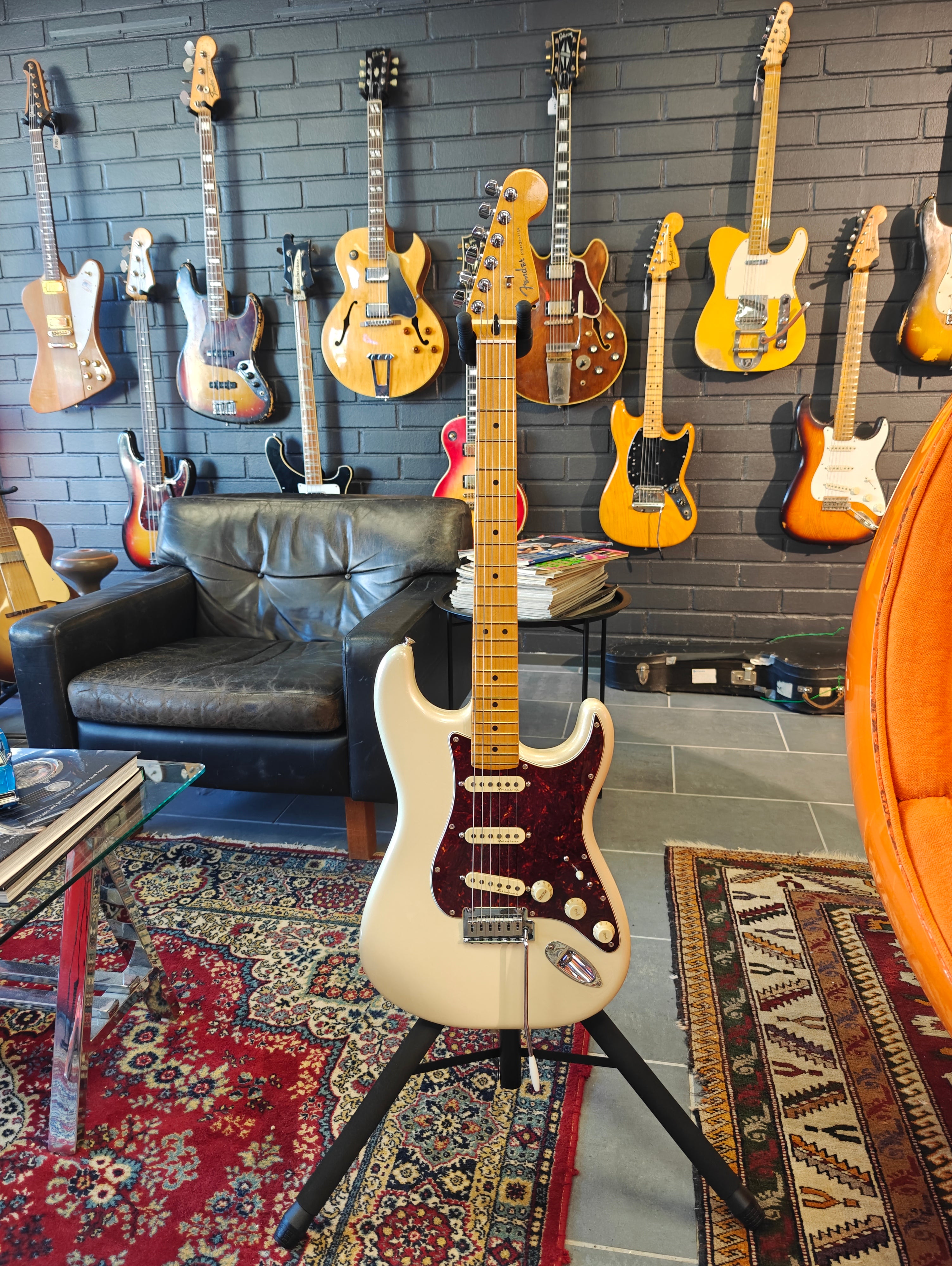 Fender Stratocaster Player Plus 2024