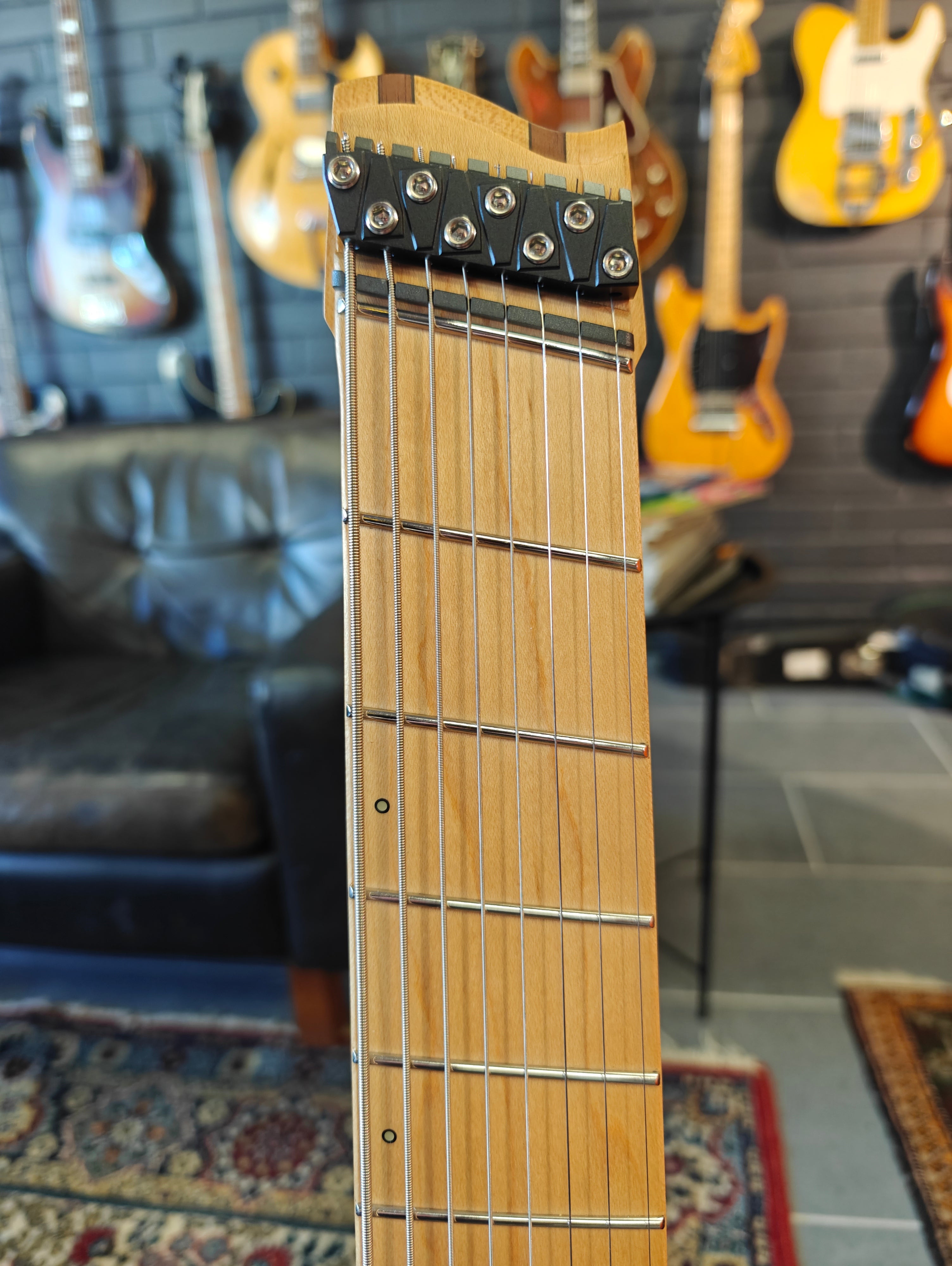 Strandberg Boden NX 8