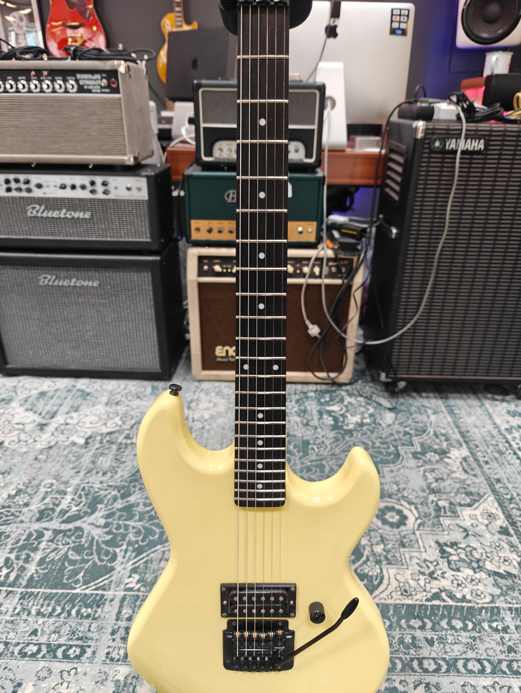 G&L Tribute Series Rampage Jerry Cantrell Signature