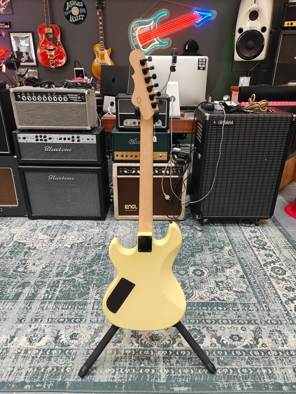 G&L Tribute Series Rampage Jerry Cantrell Signature