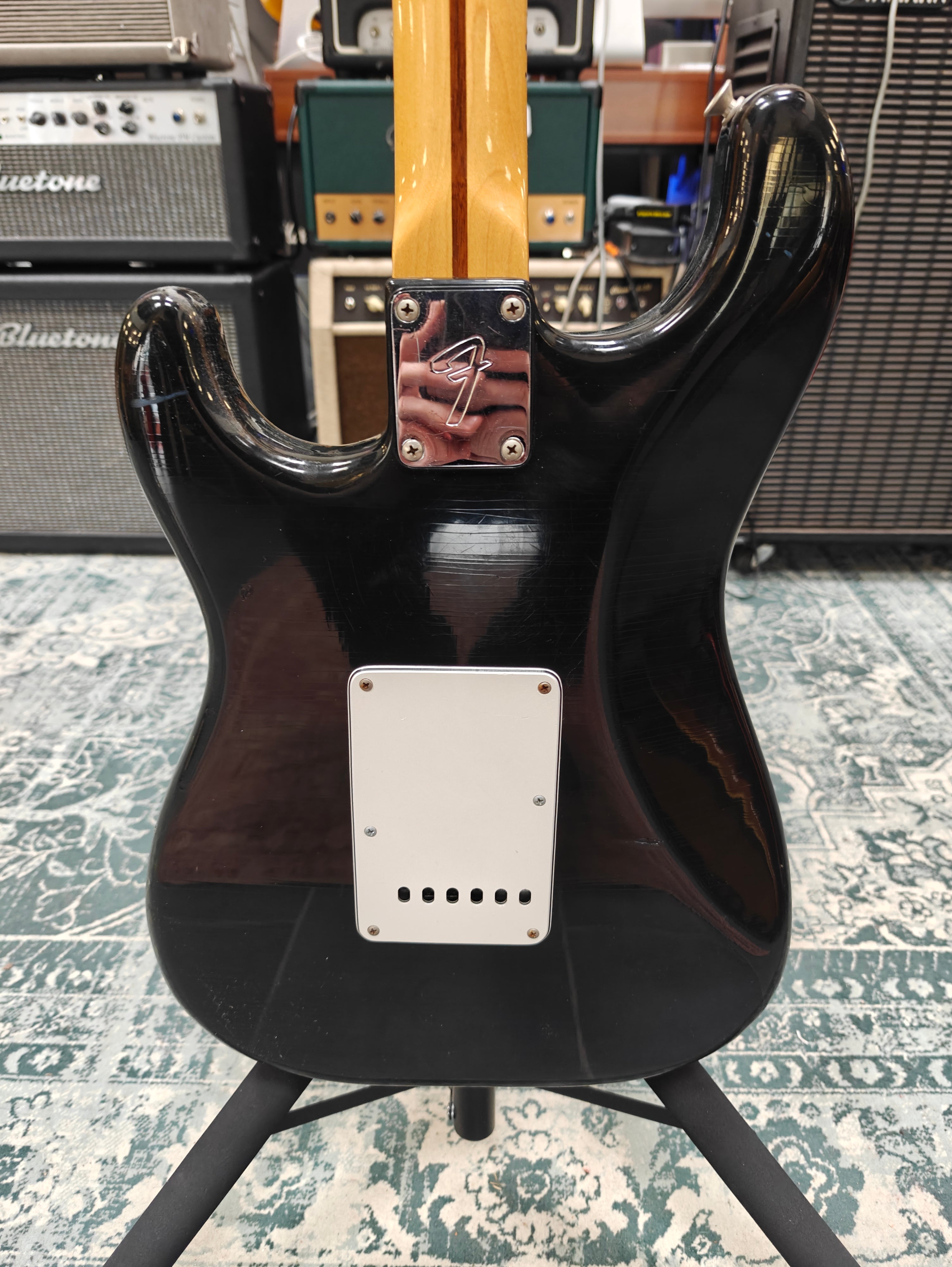 Fender Standard Stratocaster 1982