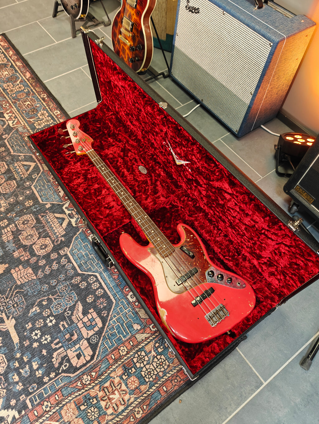 Fender Custom Shop Jazz Bass 64 Fiesta Red Relic 2020