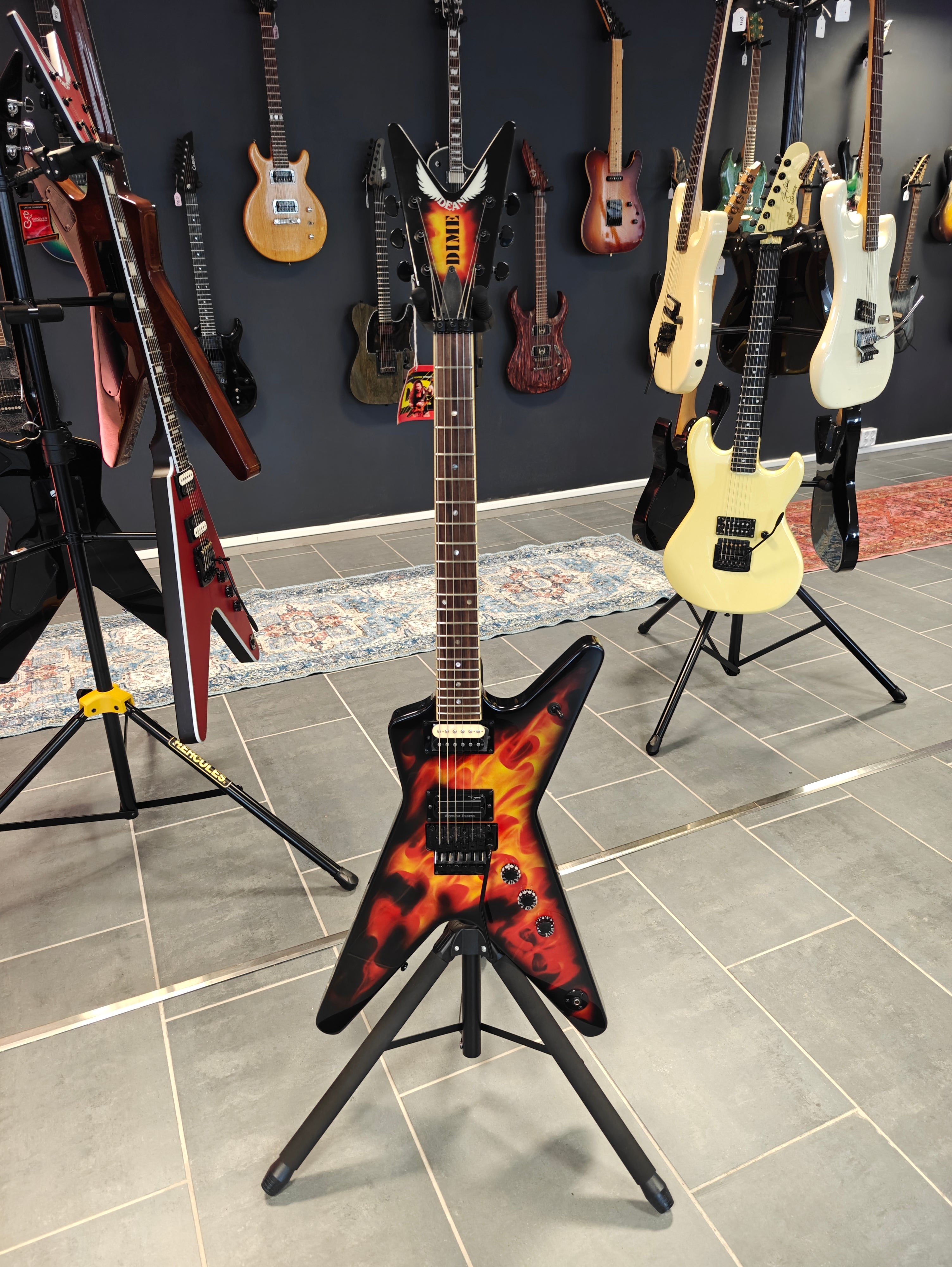DEAN ML Dimebag Dime-O-Flame + LLMLVZ Case