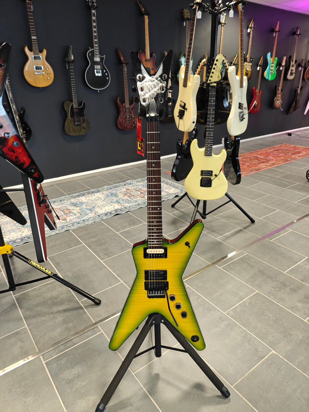 DEAN ML Dimebag Dime Slime w/Hardcase