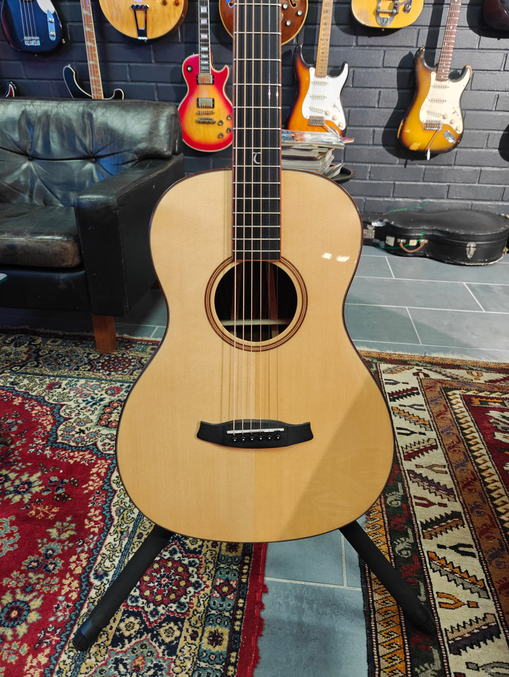 Tanglewood TJ8E