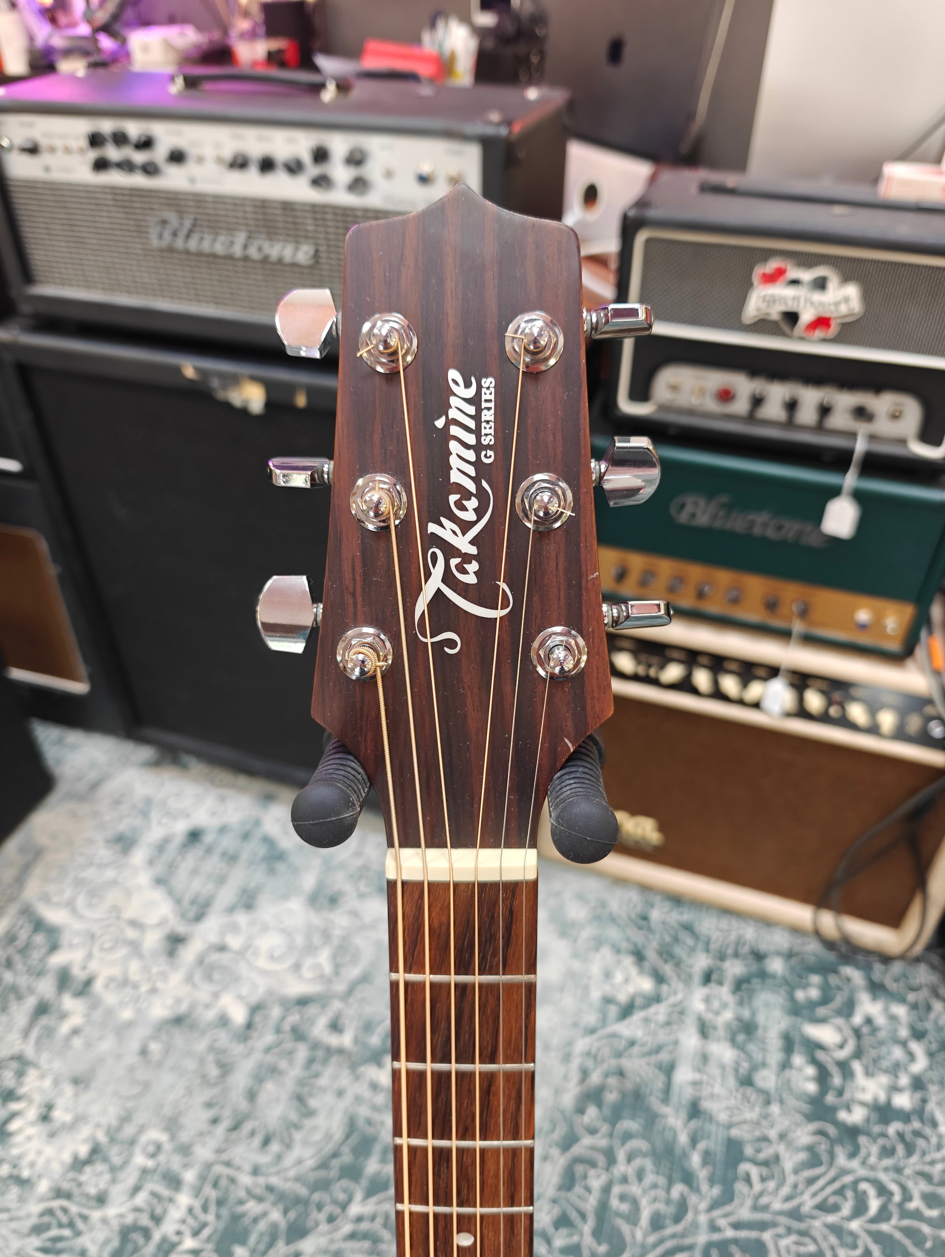 Takamine G-Series EG320SC NS