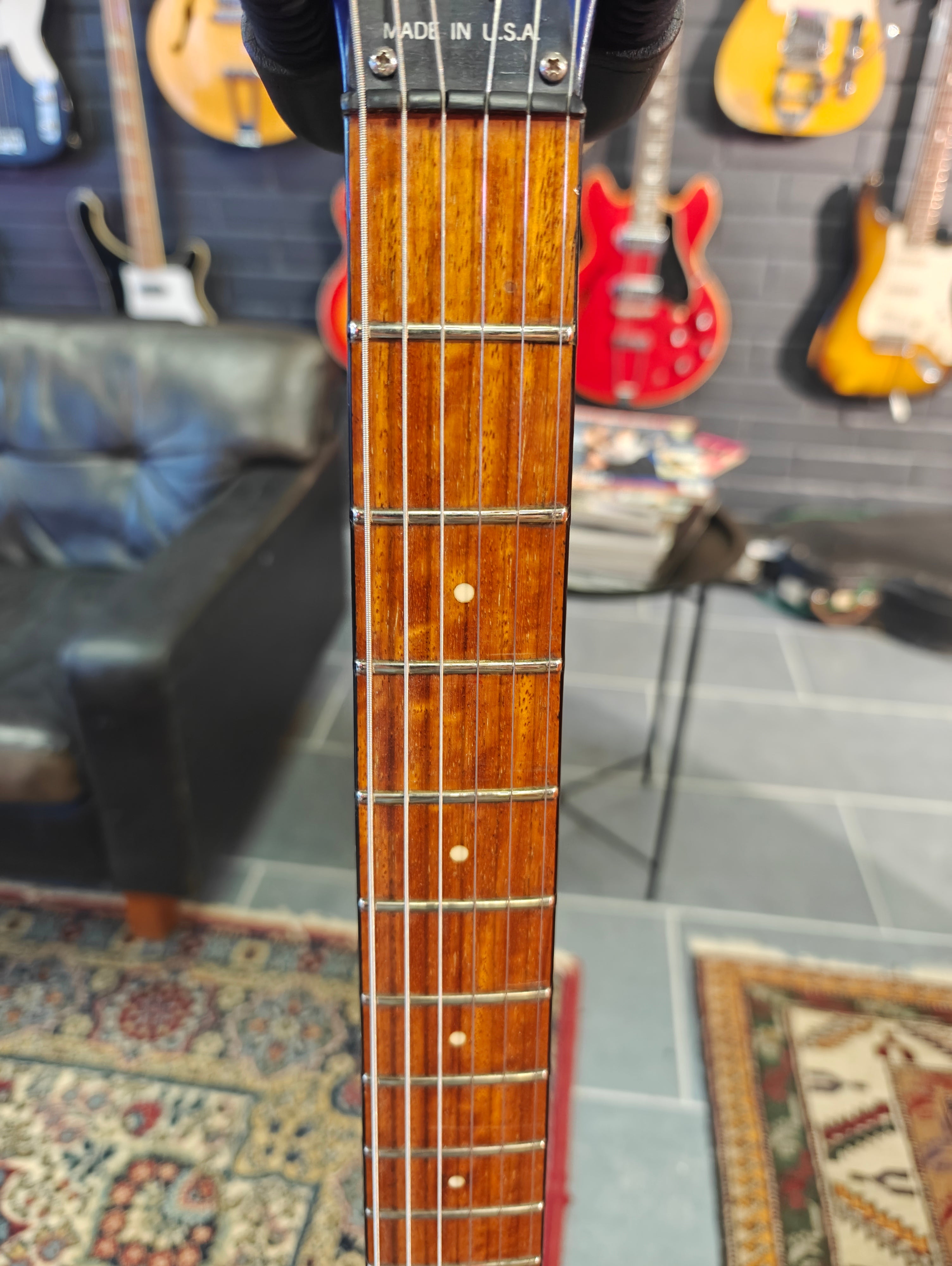 Rickenbacker 230 Hamburg w/ replaced pickups and pickguard 1987