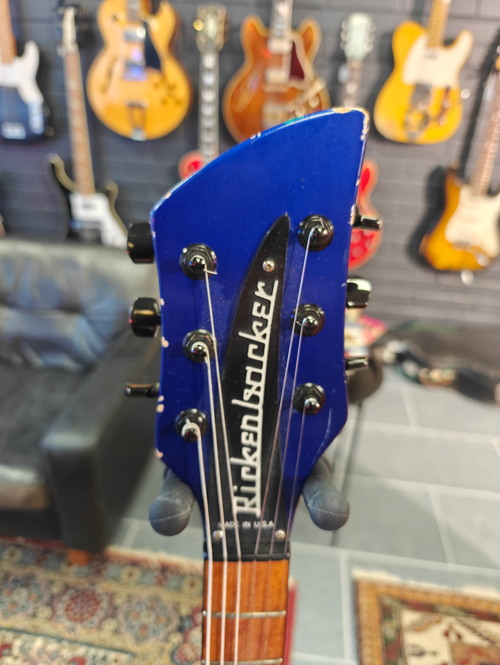 Rickenbacker 230 Hamburg w/ replaced pickups and pickguard 1987