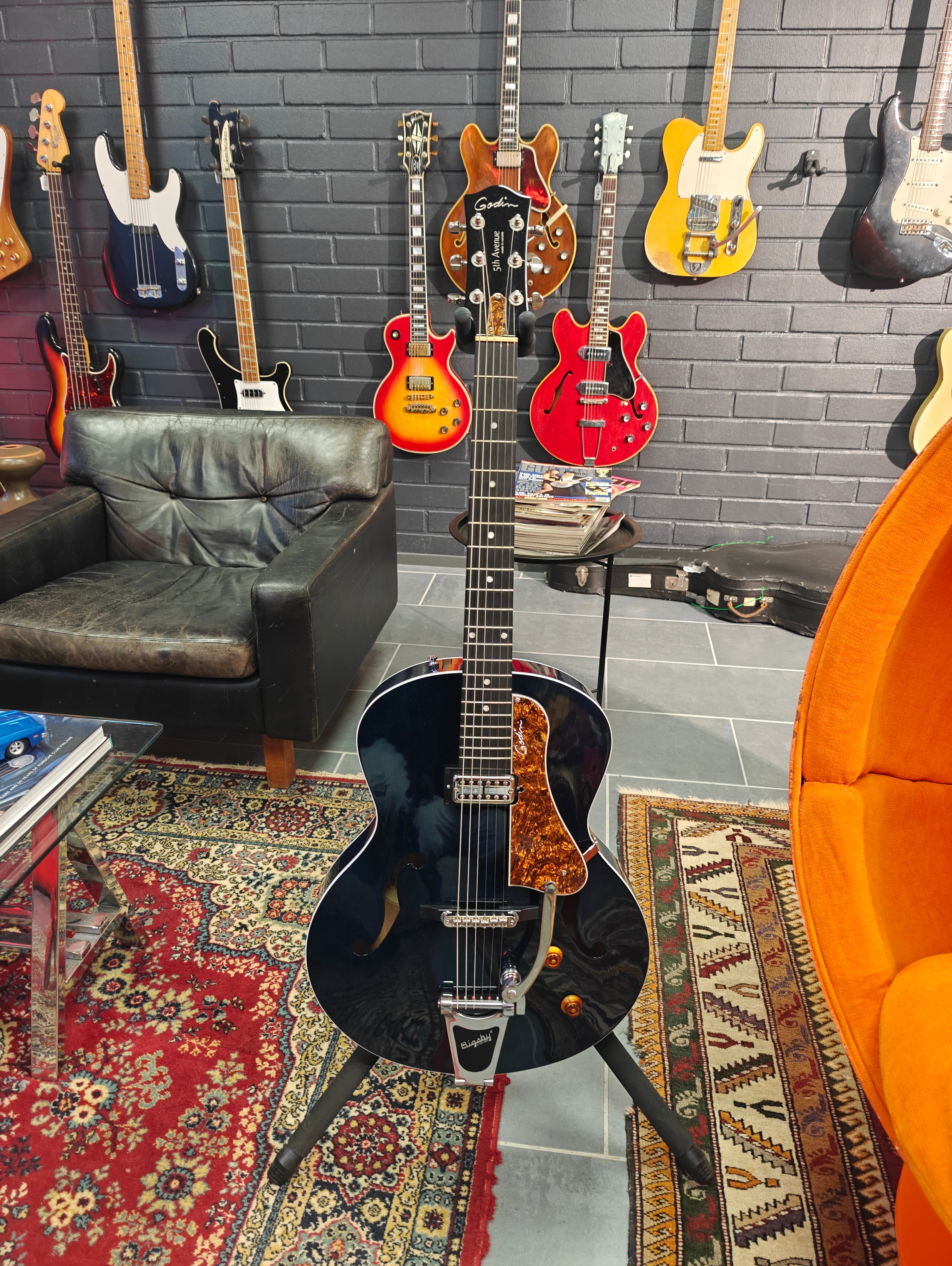 Godin 5th Avenue Nightclub Indigo Blue