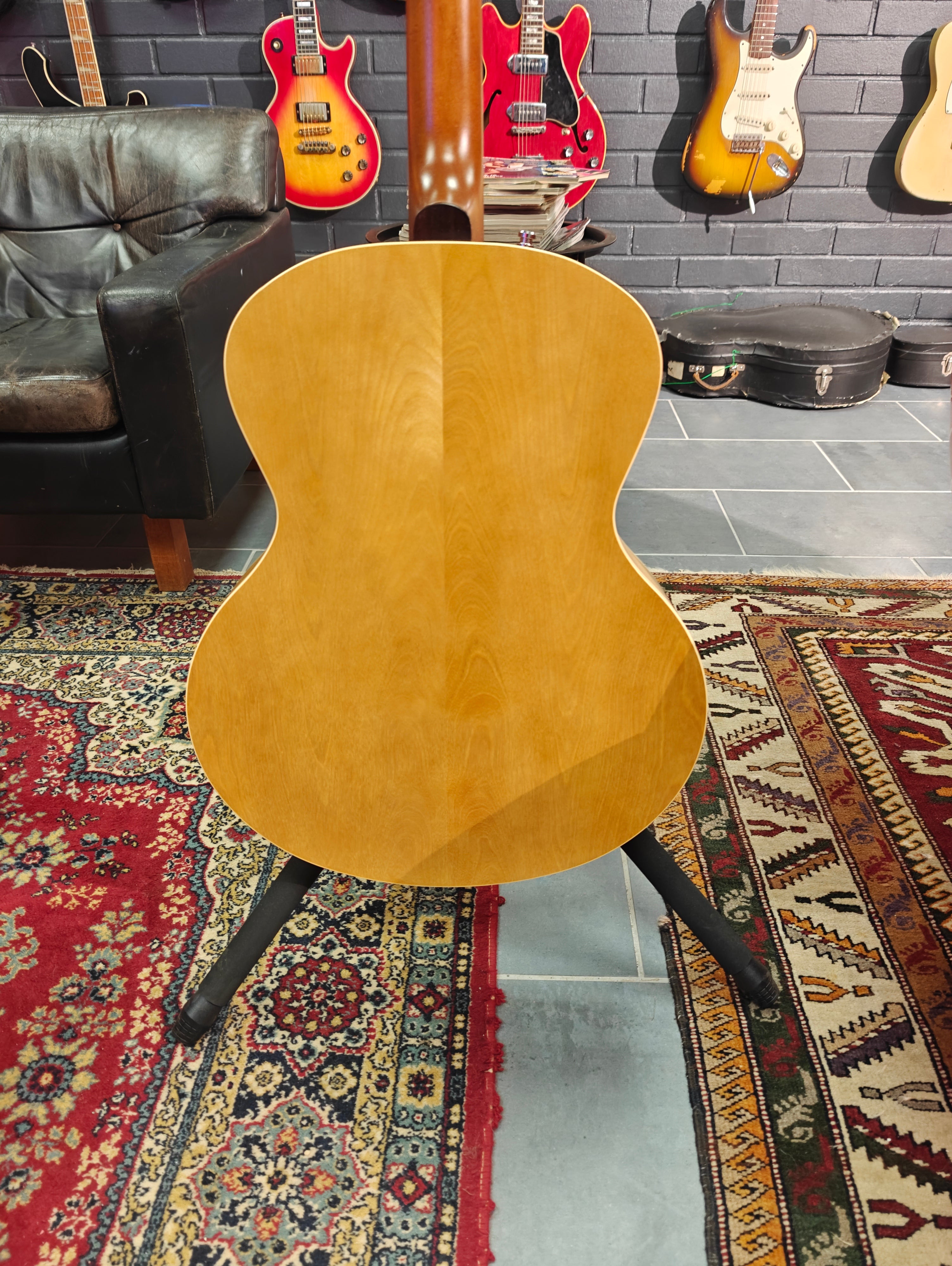 Godin 5th Avenue Kingpin