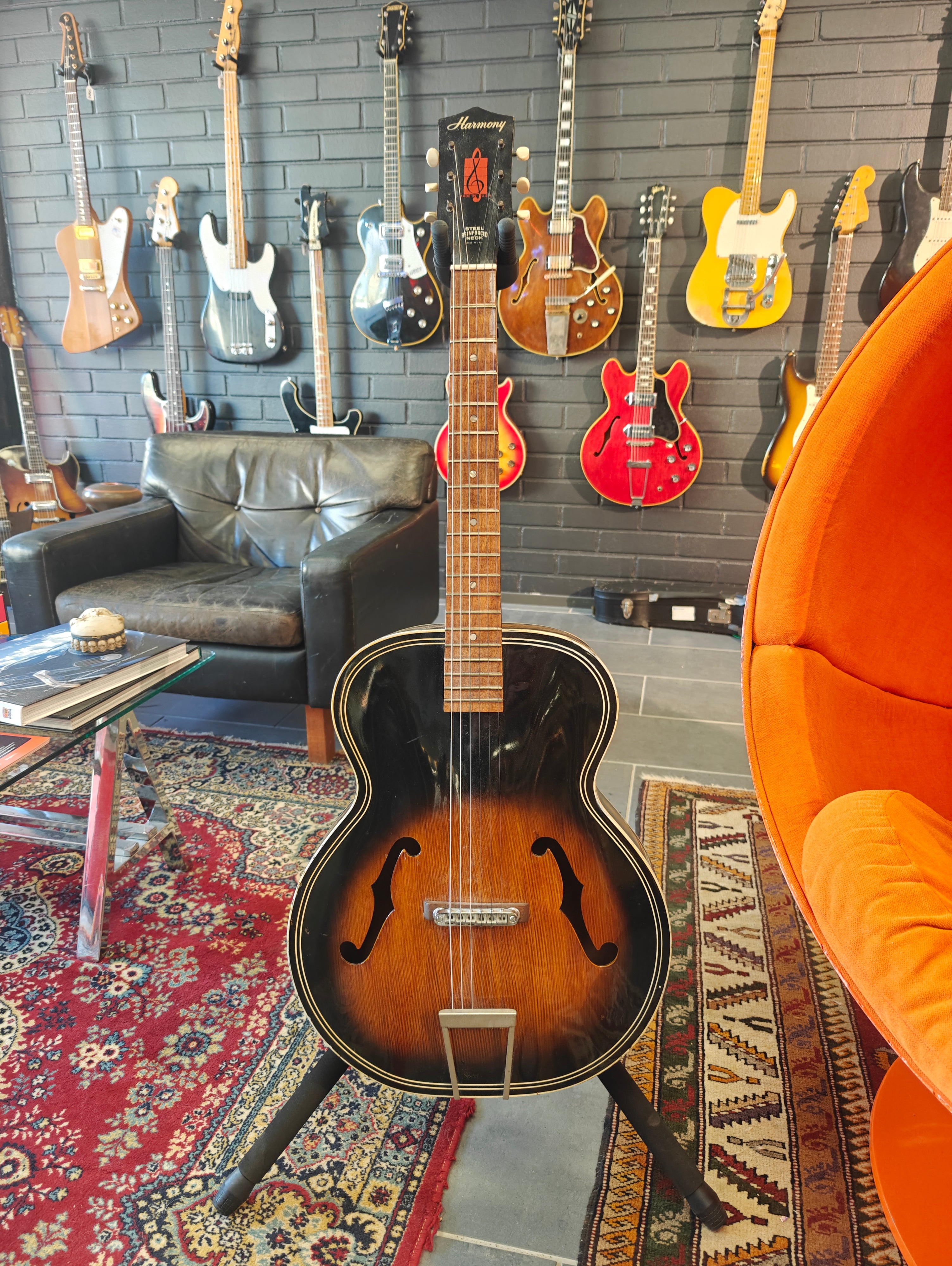 Aria Pro II Rev Sound Series RS-600H – Tonefest Guitar Gallery