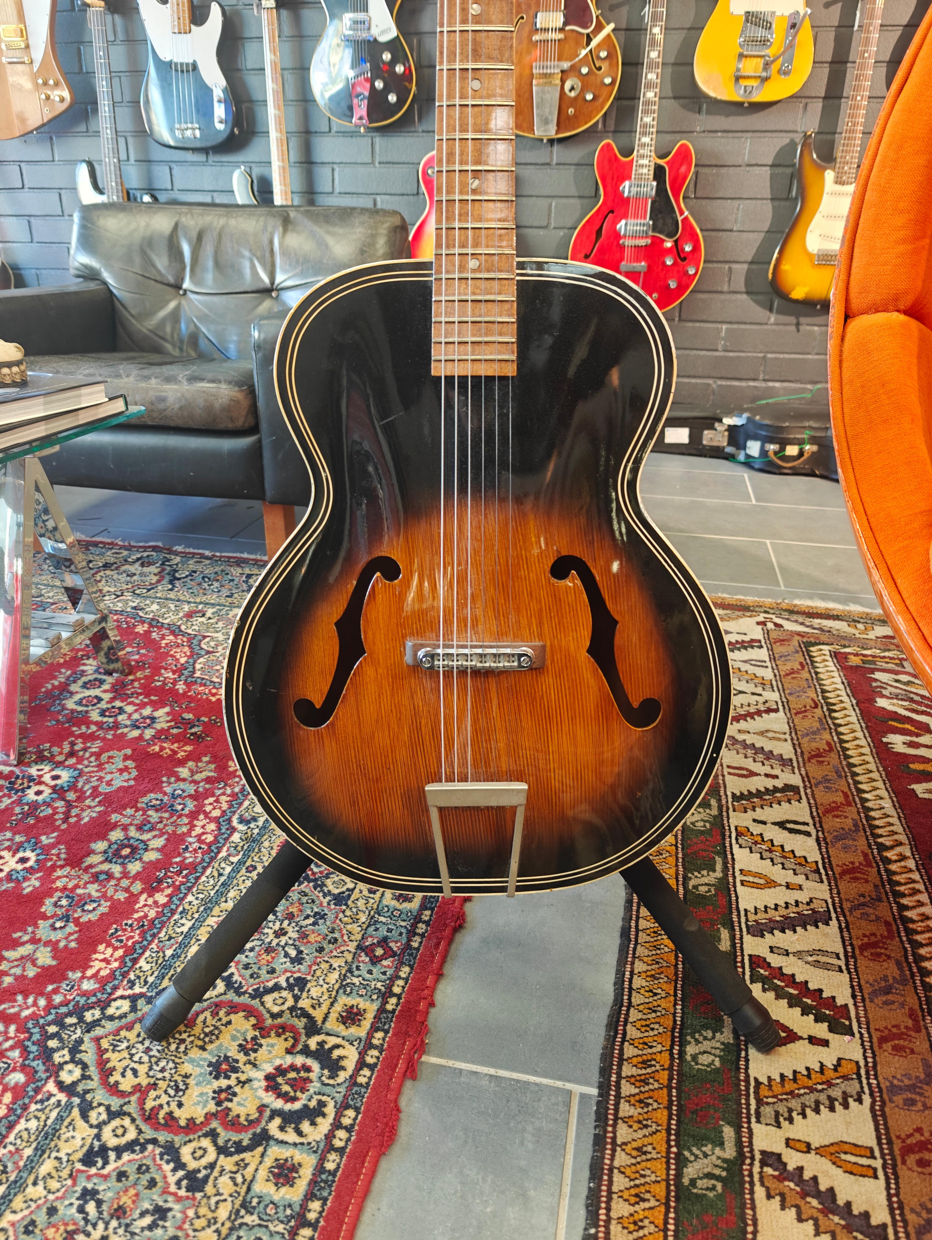 Harmony H1215 Archtone