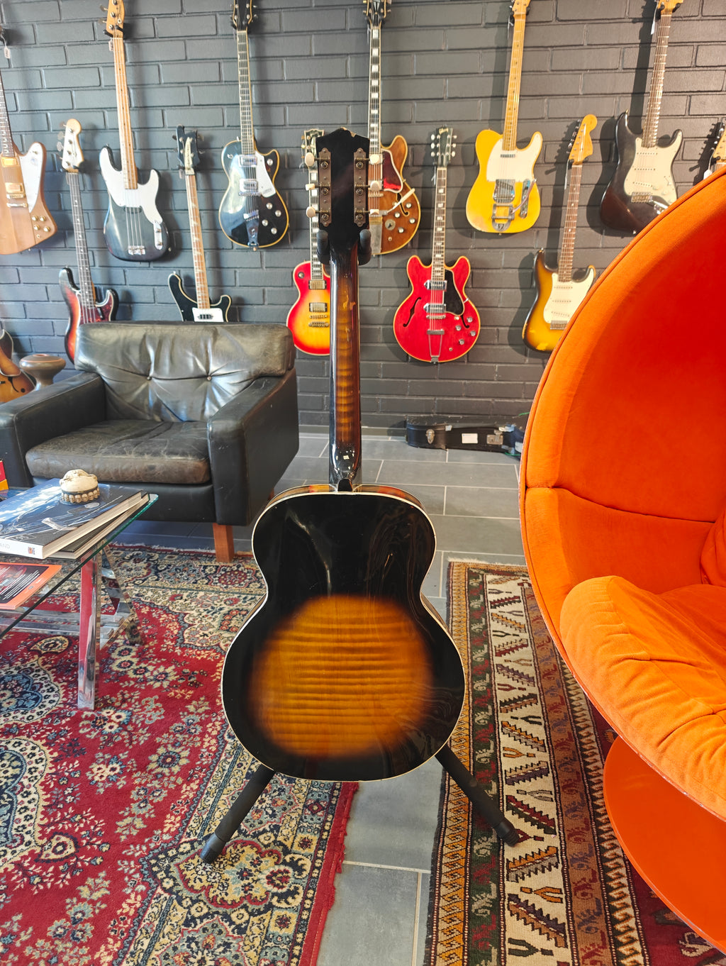 Harmony H1215 Archtone