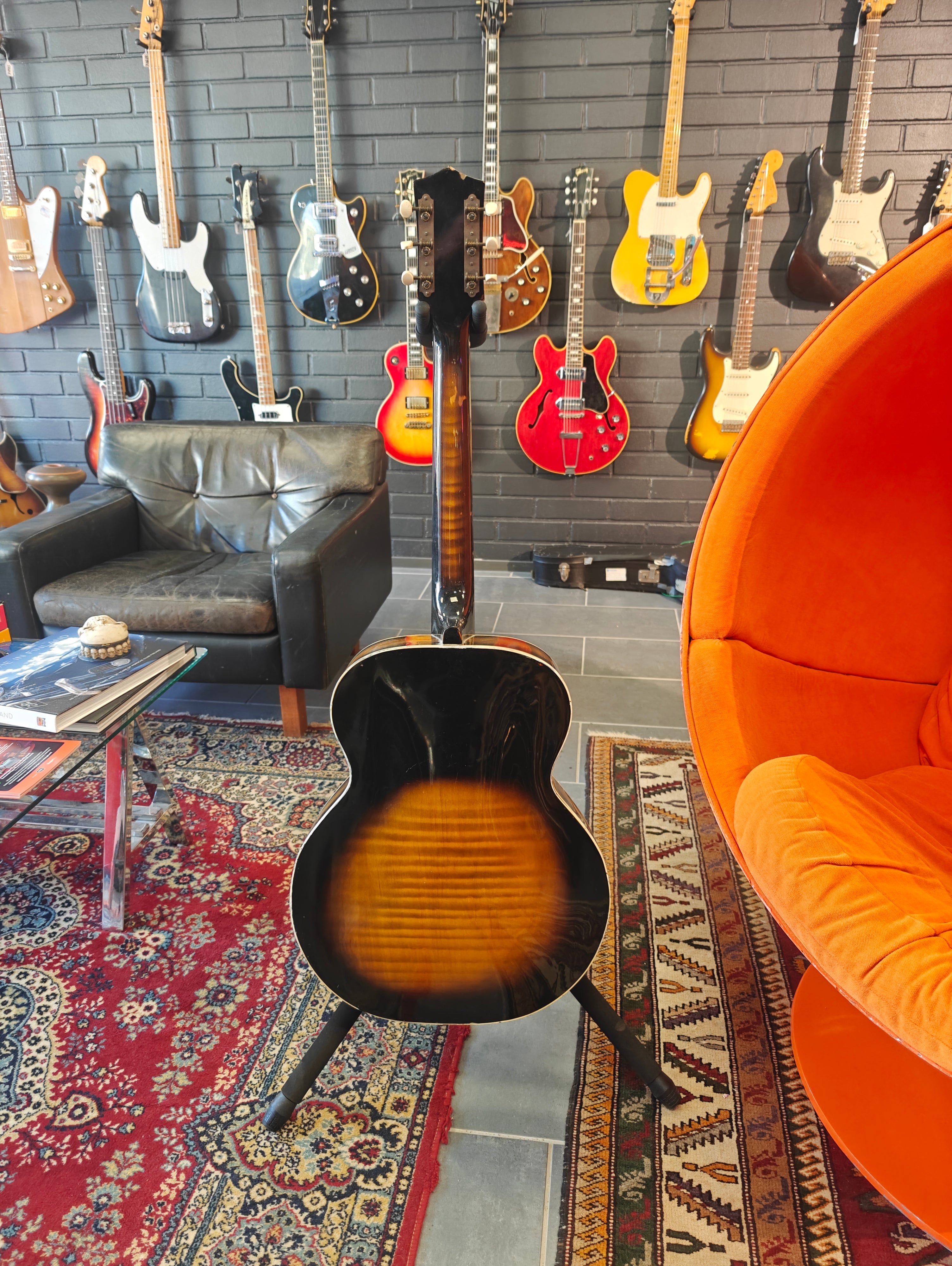 Harmony H1215 Archtone