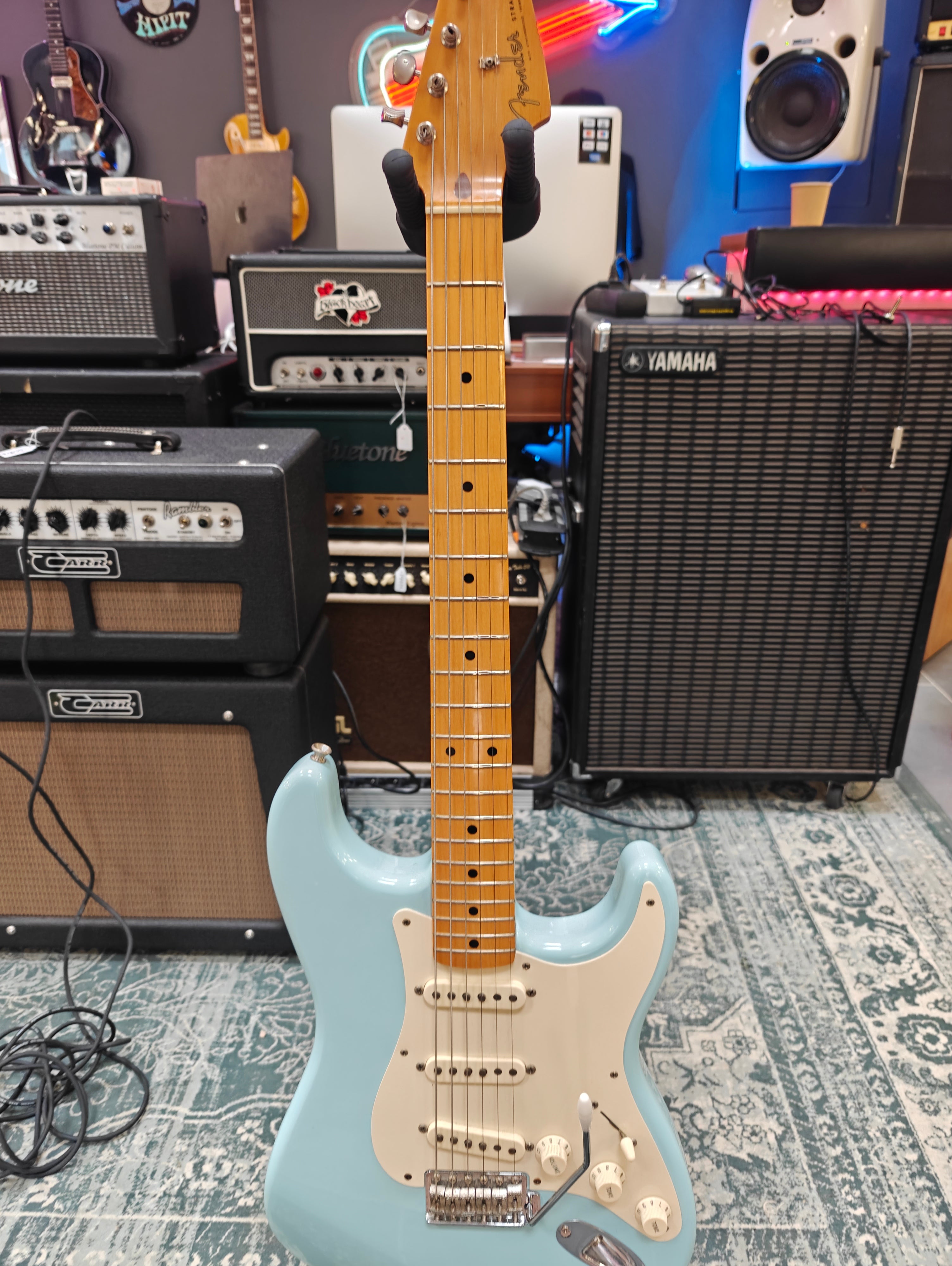 Fender Classic Series 50s Stratocaster Daphne Blue 2004