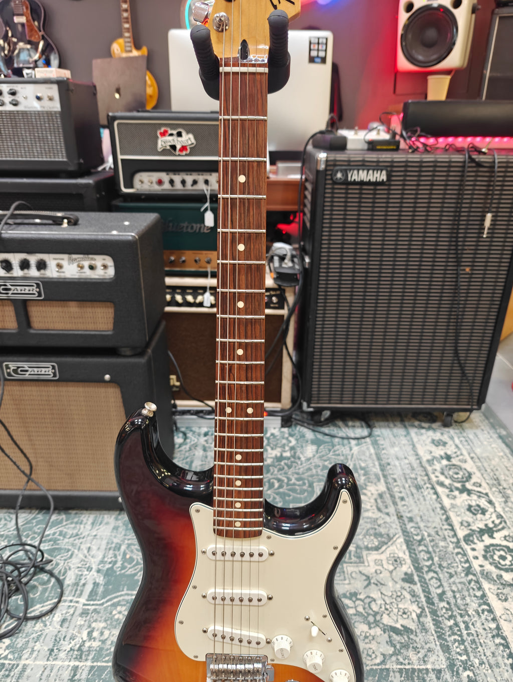 Fender Standard Stratocaster 2016