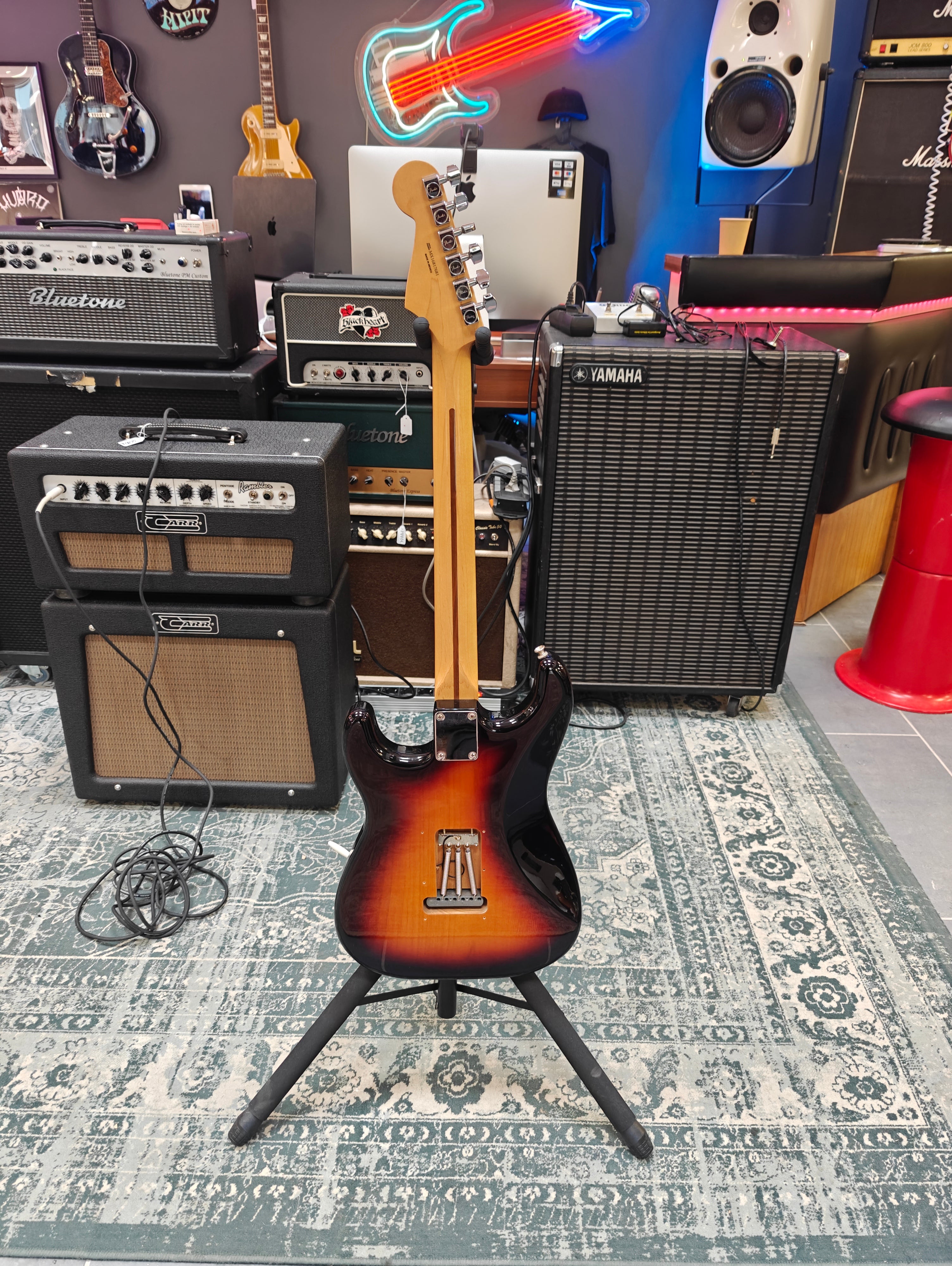 Fender Standard Stratocaster 2016