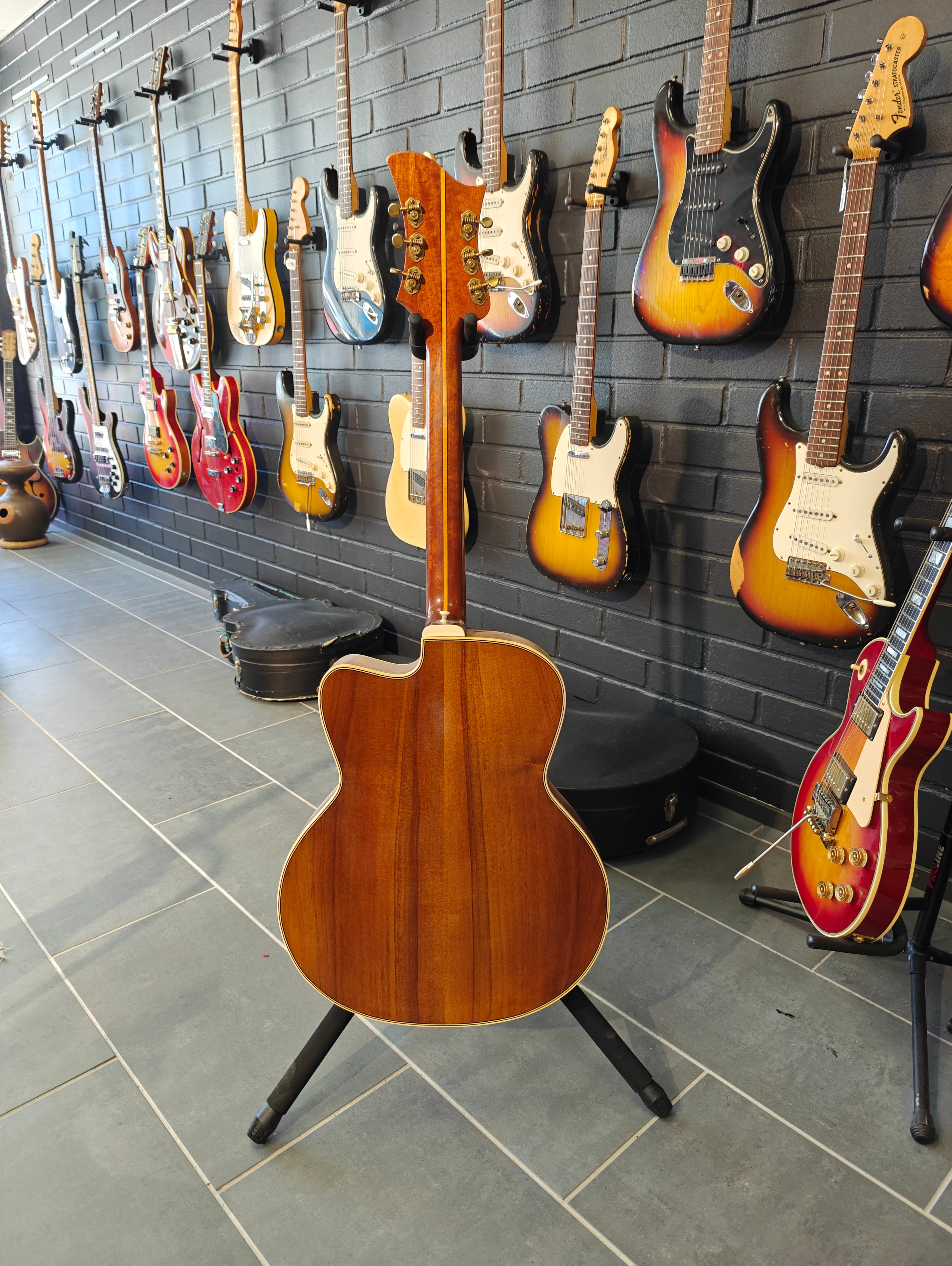 Levin Royal 1951