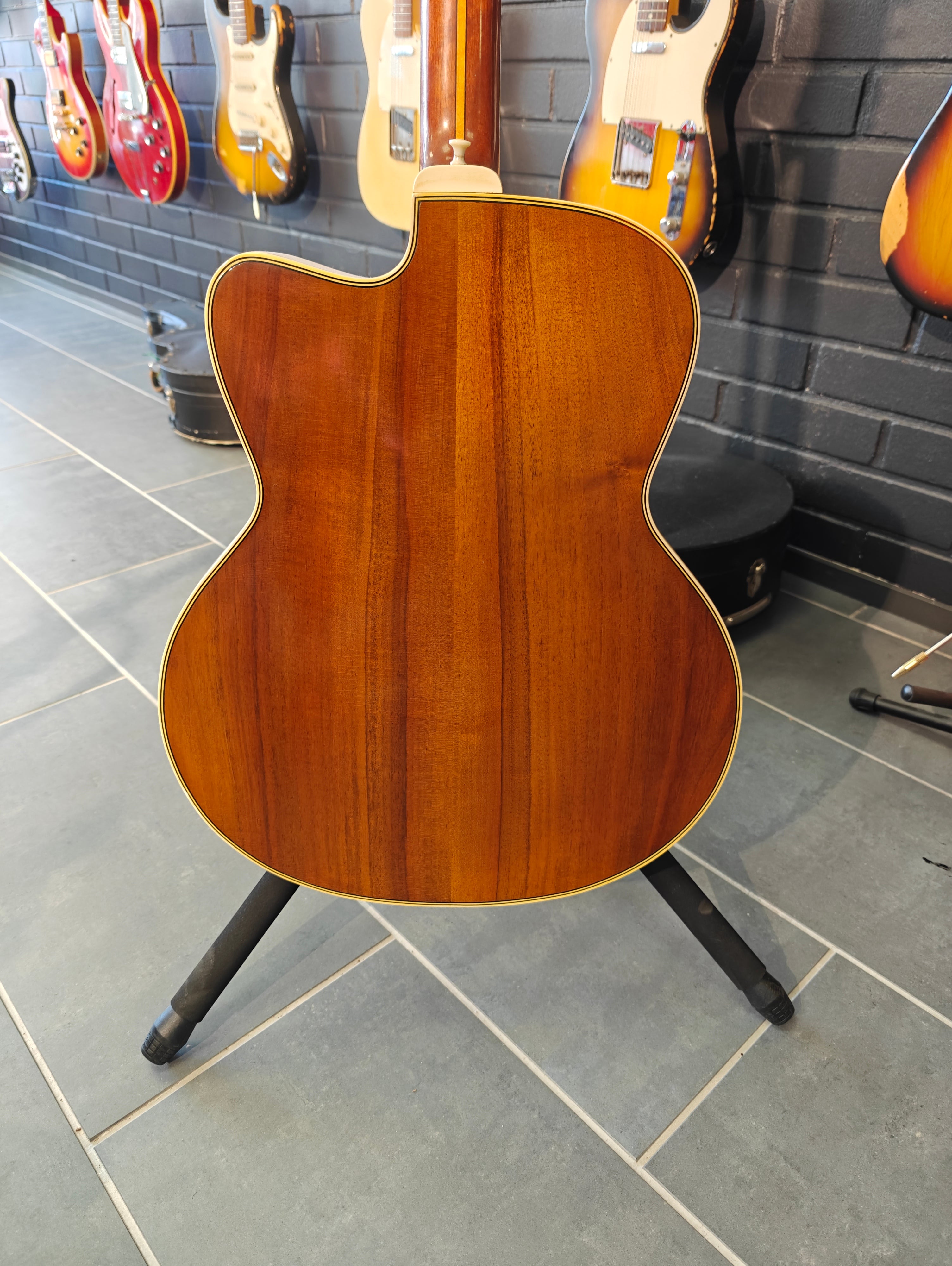 Levin Royal 1951