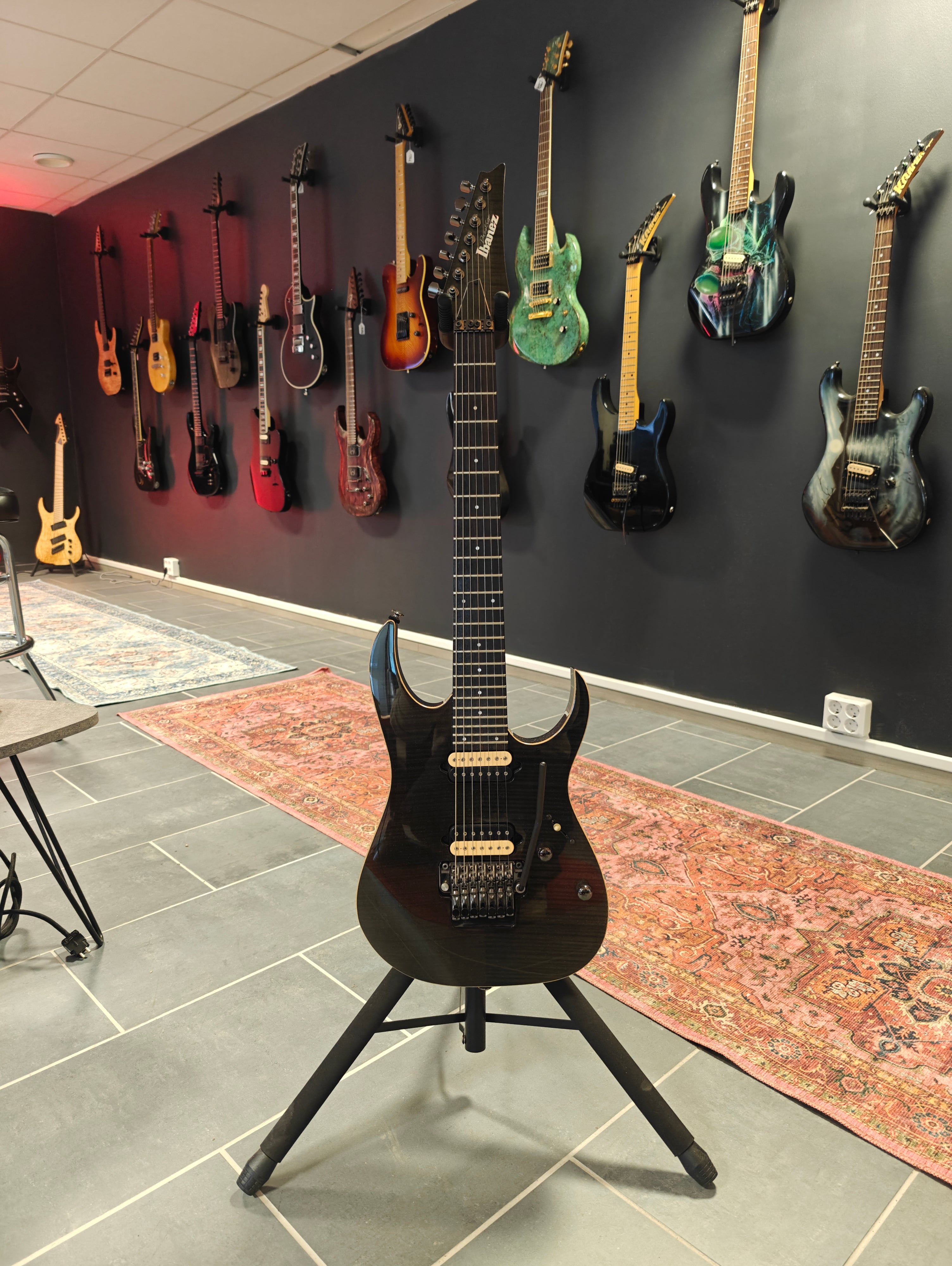 Ibanez RG3727FZ Black Haze