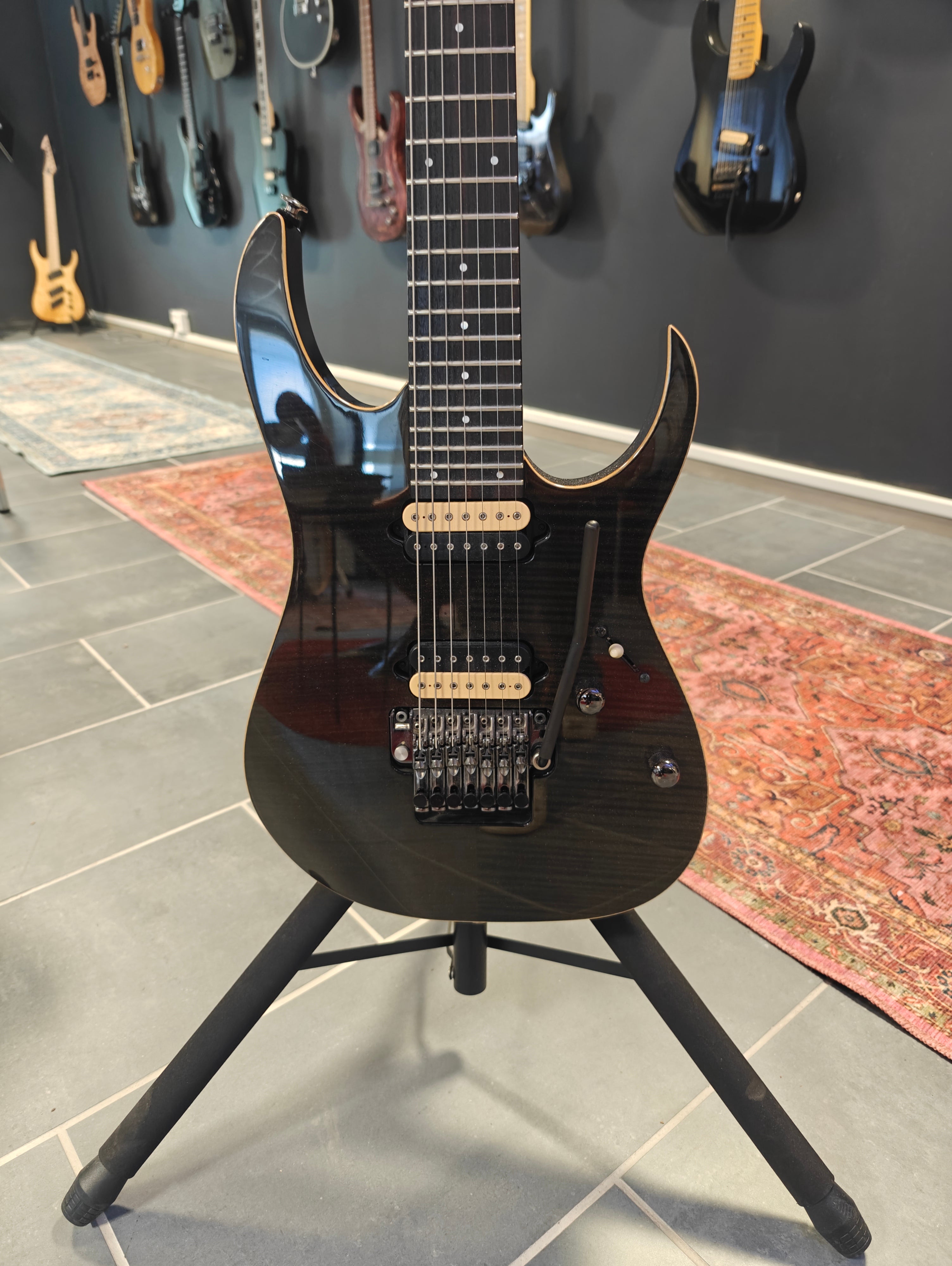 Ibanez RG3727FZ Black Haze