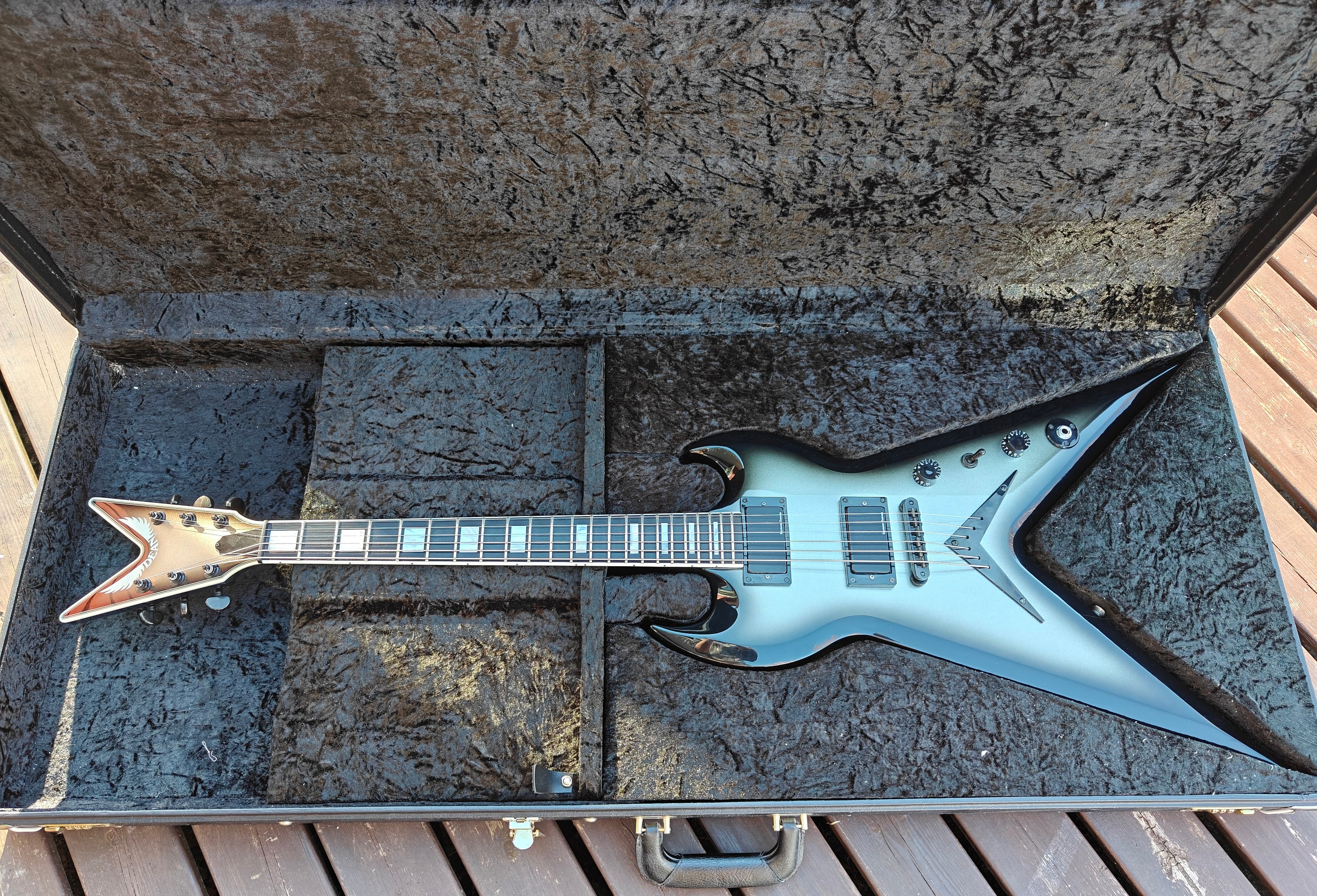 Dean USA Split Tail Silverburst 2007