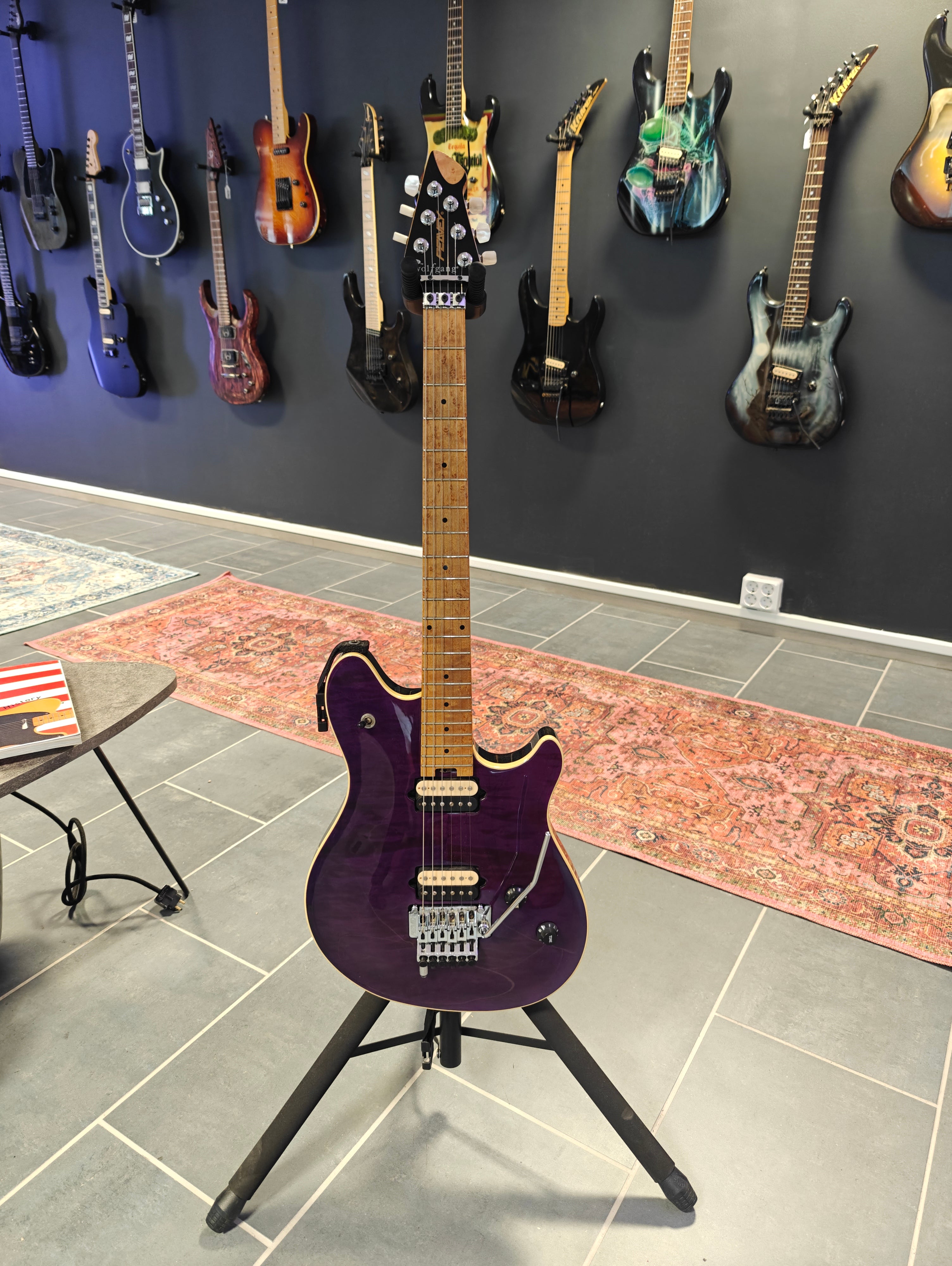 RESERVED Peavey Wolfgang Standard 2001 USA