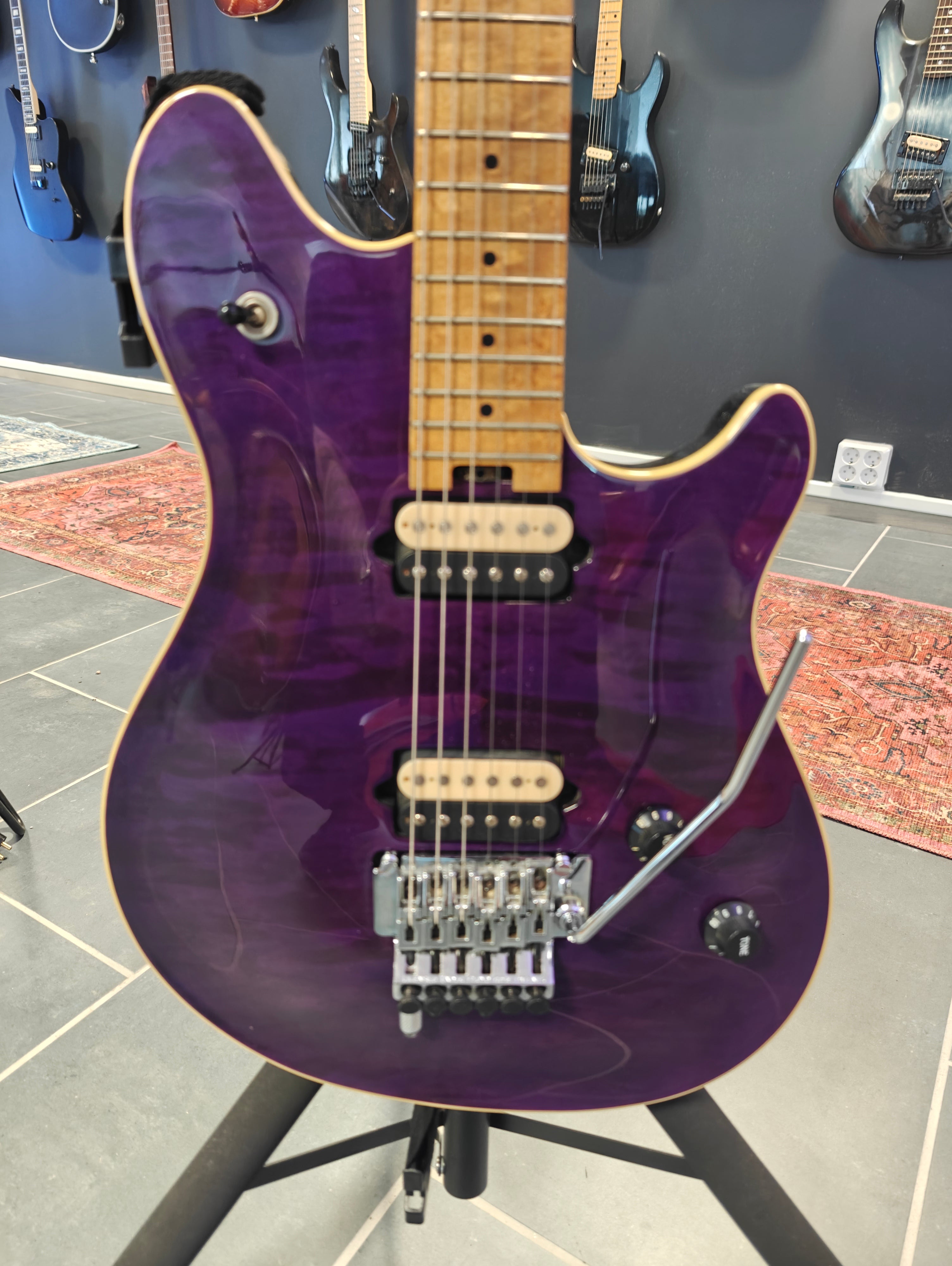 RESERVED Peavey Wolfgang Standard 2001 USA